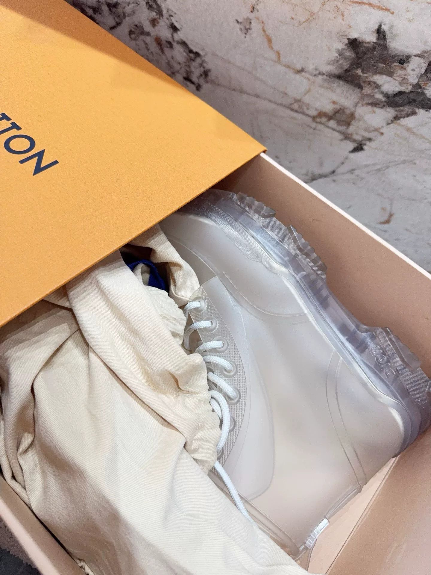 Dior Dior Men's Transparent Rain Boots Size US 8 / EU 41 - 3 Thumbnail