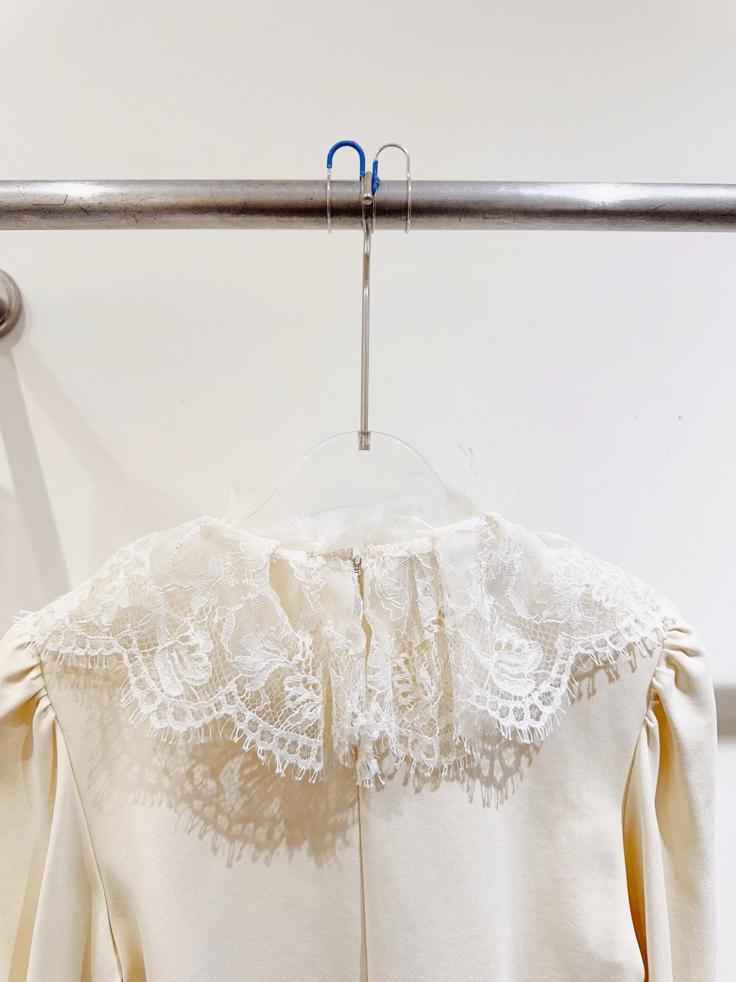 Gucci Gucci Lace Dress XS Size Size XS / US 0-2 / IT 36-38 - 3 Thumbnail