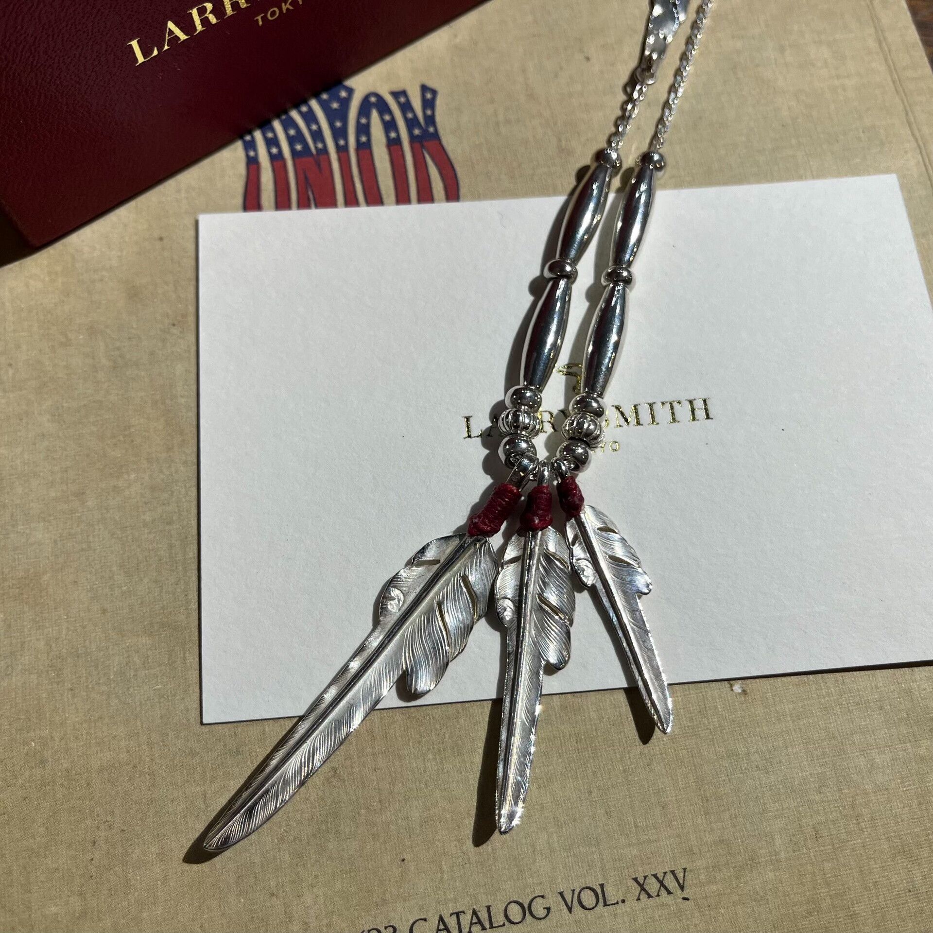 Larry Smith Larry Smith Feather Charm Necklace Size ONE SIZE - 3 Thumbnail