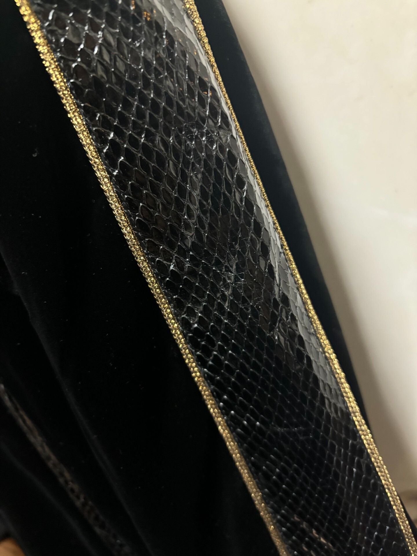 Saint Laurent Paris Saint Laurent Velvet Snake Skin Jacket Size US M / EU 48-50 / 2 - 4 Thumbnail