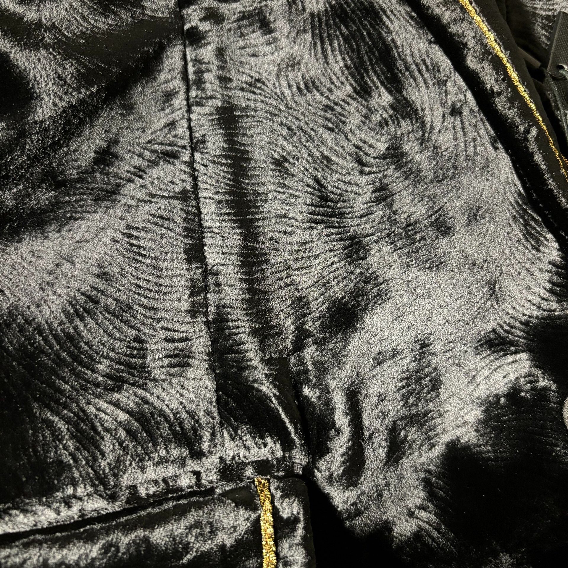 Saint Laurent Paris Saint Laurent Velvet Suit with Gold Accents Size US S / EU 44-46 / 1 - 4 Thumbnail