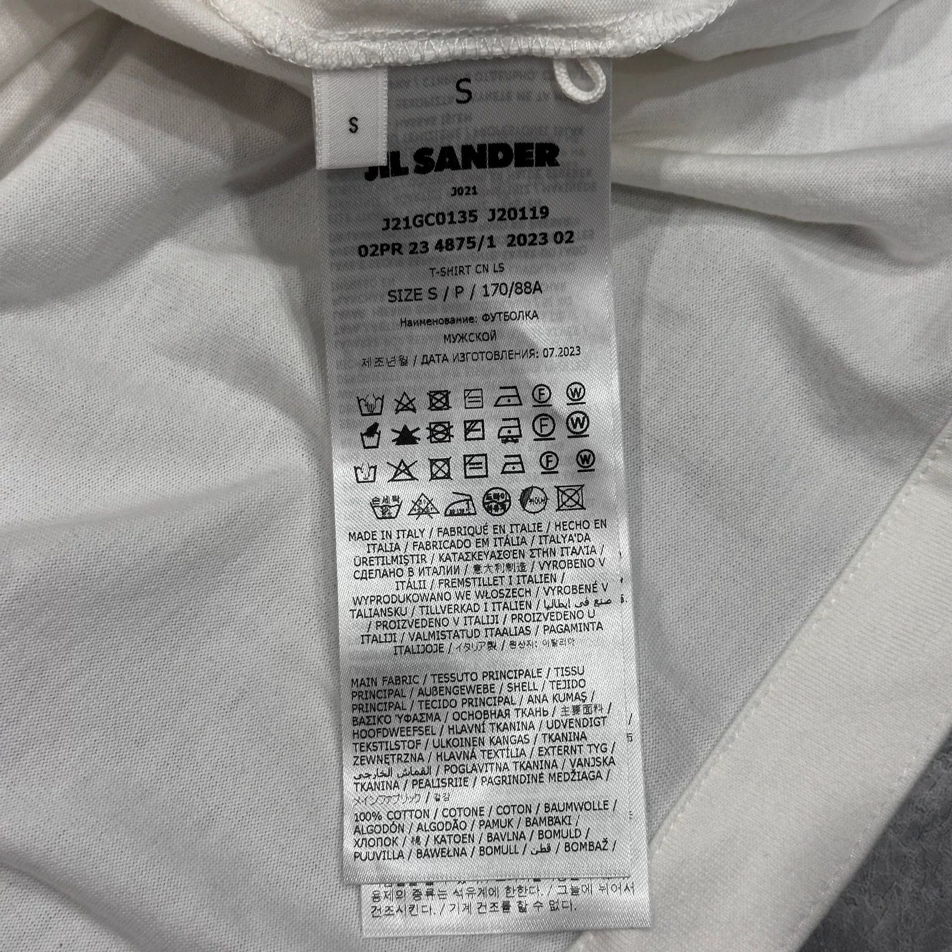 Jil Sander Jil Sander New Long Sleeve Cherry Design Size US S / EU 44-46 / 1 - 6 Thumbnail