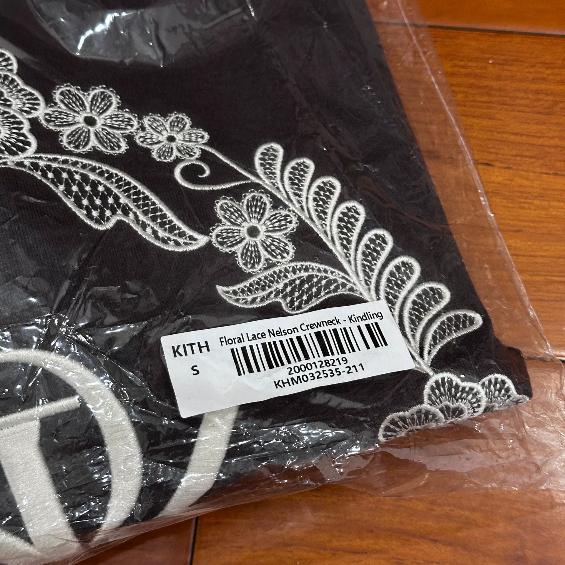 Kith KITH Fall 2024 Floral Lace Sweatshirt Size S / US 4 / IT 40 - 7 Thumbnail