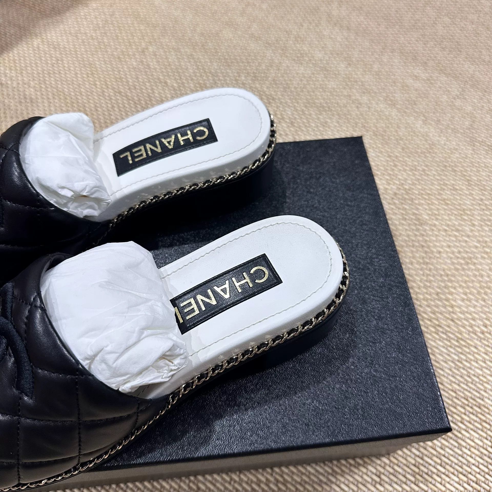 Chanel Chanel Chunky Heel Slide Sandals Size US 6 / IT 36 - 3 Thumbnail