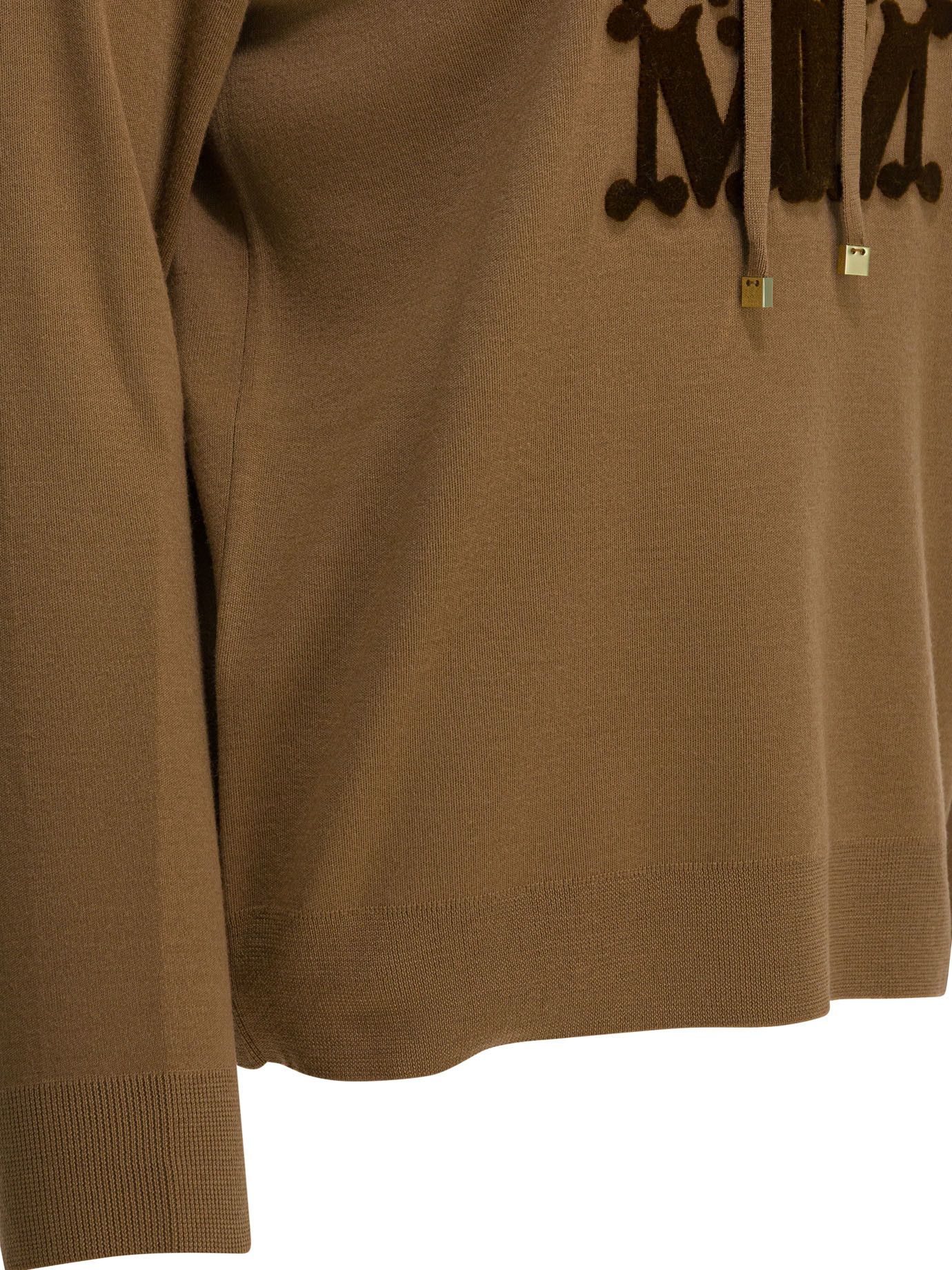 Max Mara Max Mara Virgin Wool Hooded Sweater tag size S Women - USA Duties Paid Size S / US 4 / IT 40 - 4 Thumbnail