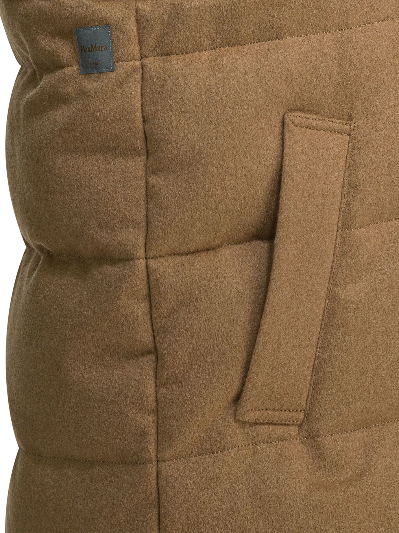 Max Mara Max Mara The Cube Jackets & Coats tag size 38 Women - USA Duties Paid Size S / US 4 / IT 40 - 5 Thumbnail