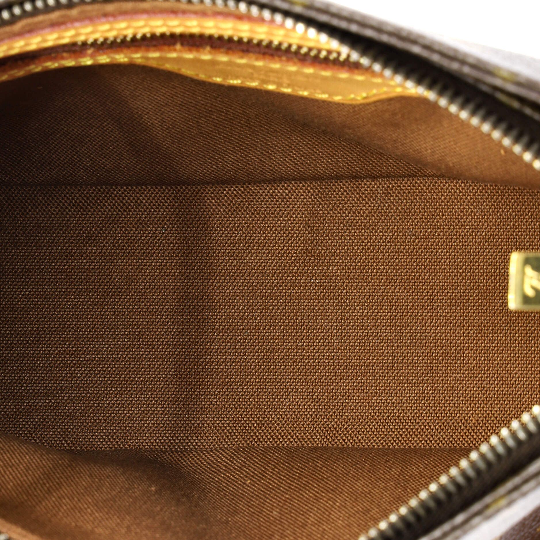 Louis Vuitton Trotteur Handbag Size ONE SIZE - 5 Thumbnail