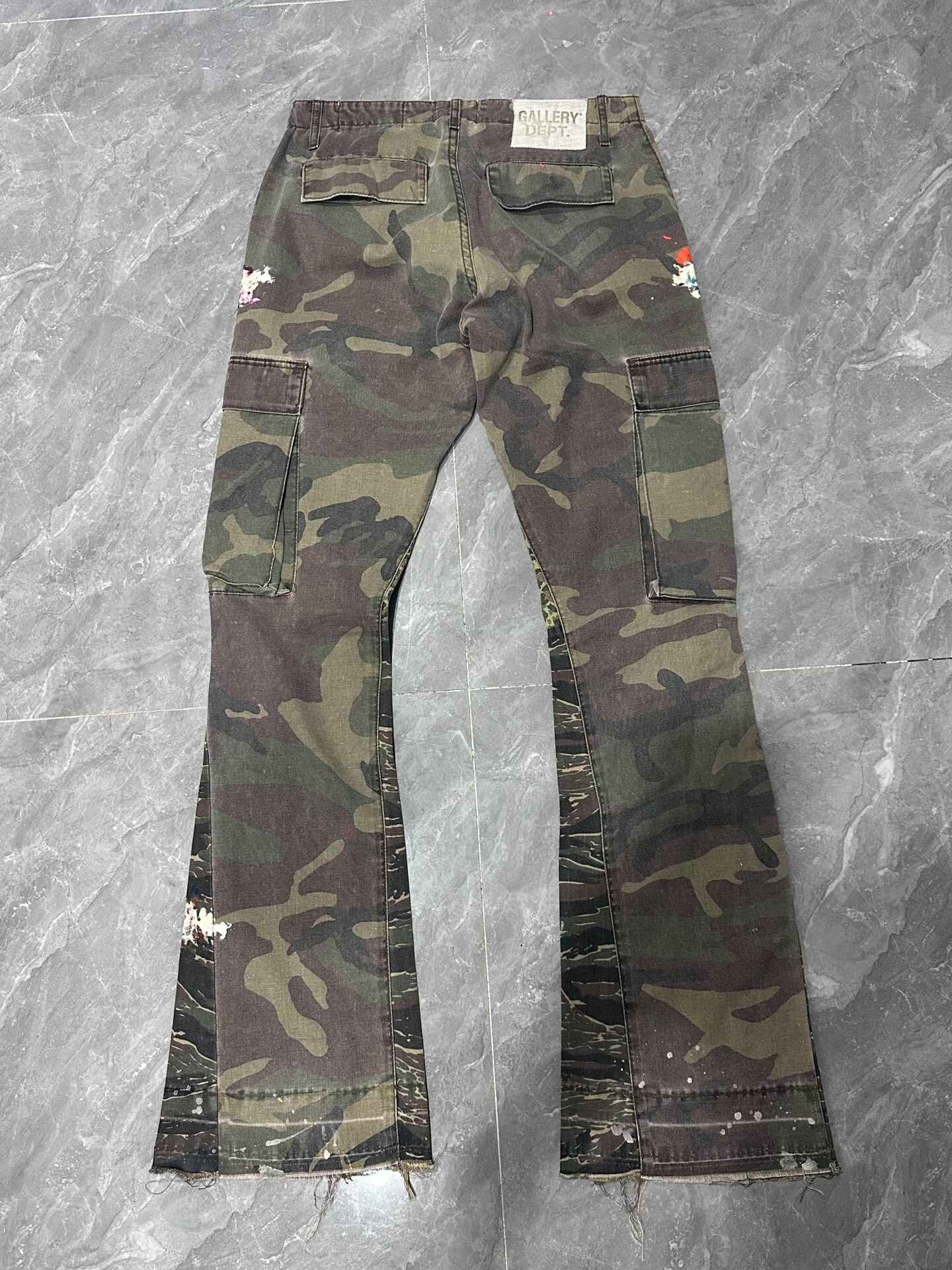 Gallery Dept. Camouflage Leopard Print Cargo Pants Size US 30 / EU 46 - 2 Thumbnail