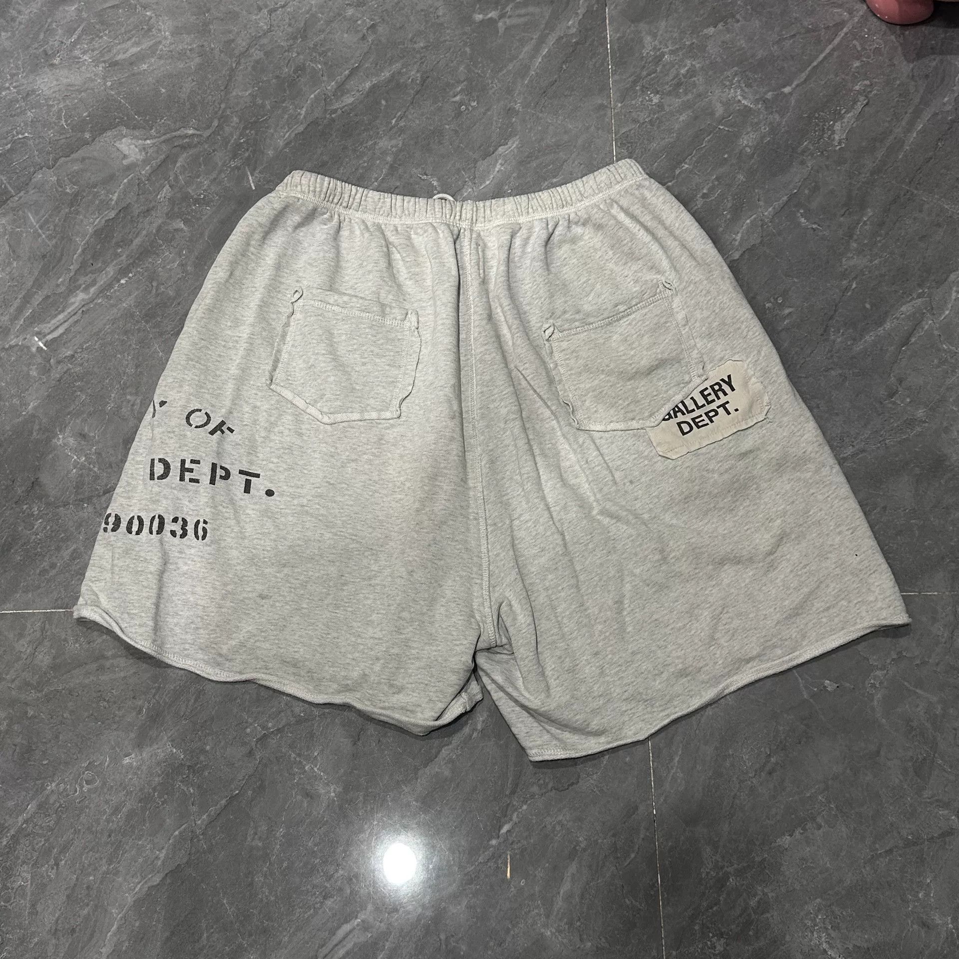 Gallery Dept. Gallery Dept Distressed Shorts with Patches Size US 34 / EU 50 - 2 Thumbnail