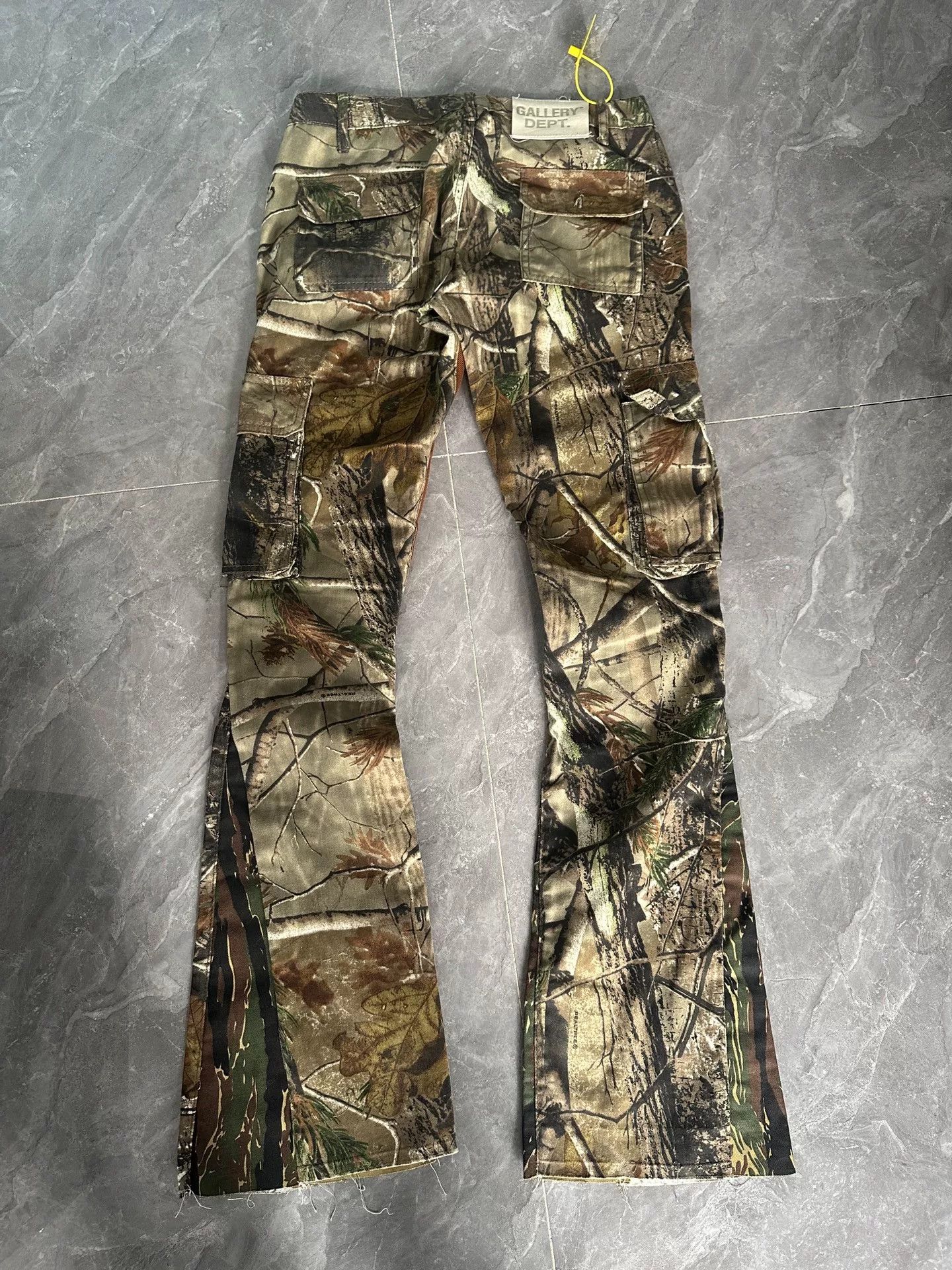 Gallery Dept. Limited Edition Gallery Dept. Cargo Pants Size US 30 / EU 46 - 2 Thumbnail