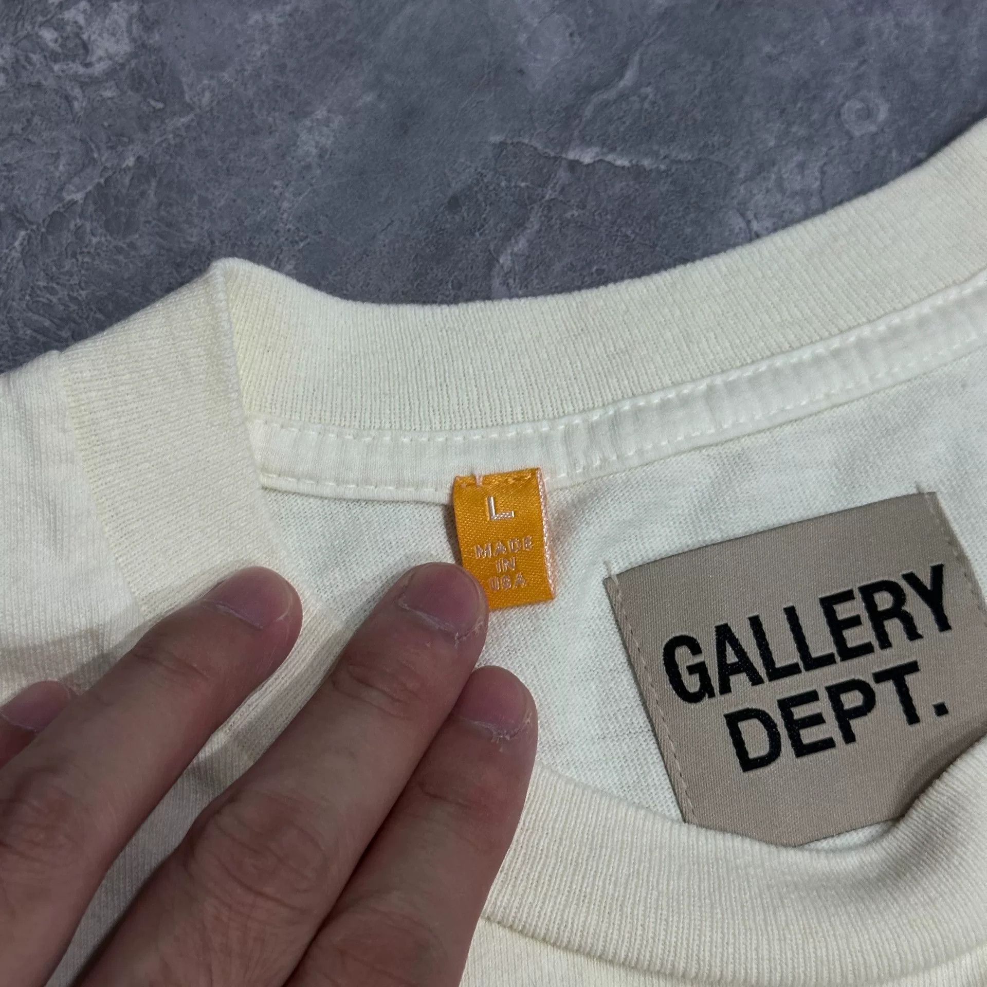 Gallery Dept. Gallery Dept Cream White Pocket Tee Size US L / EU 52-54 / 3 - 6 Thumbnail