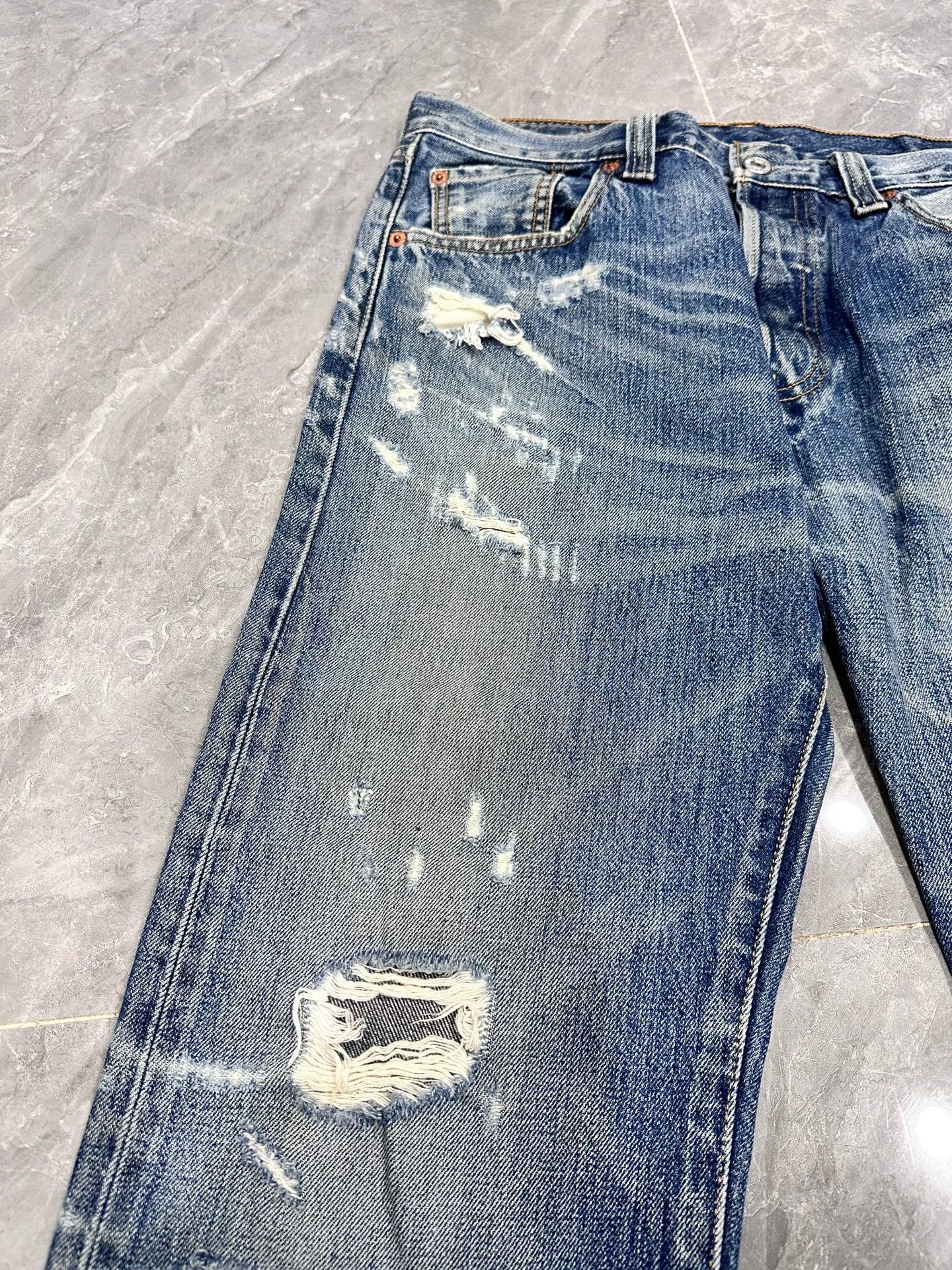 Levi's Levi's 501 Distressed Denim Jeans Size US 30 / EU 46 - 5 Thumbnail