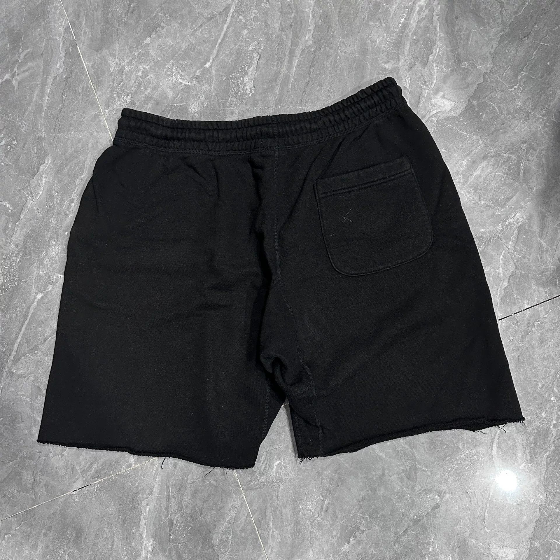 Saint Michael Saint Michael Distressed Black Red Shorts Size US 30 / EU 46 - 2 Thumbnail