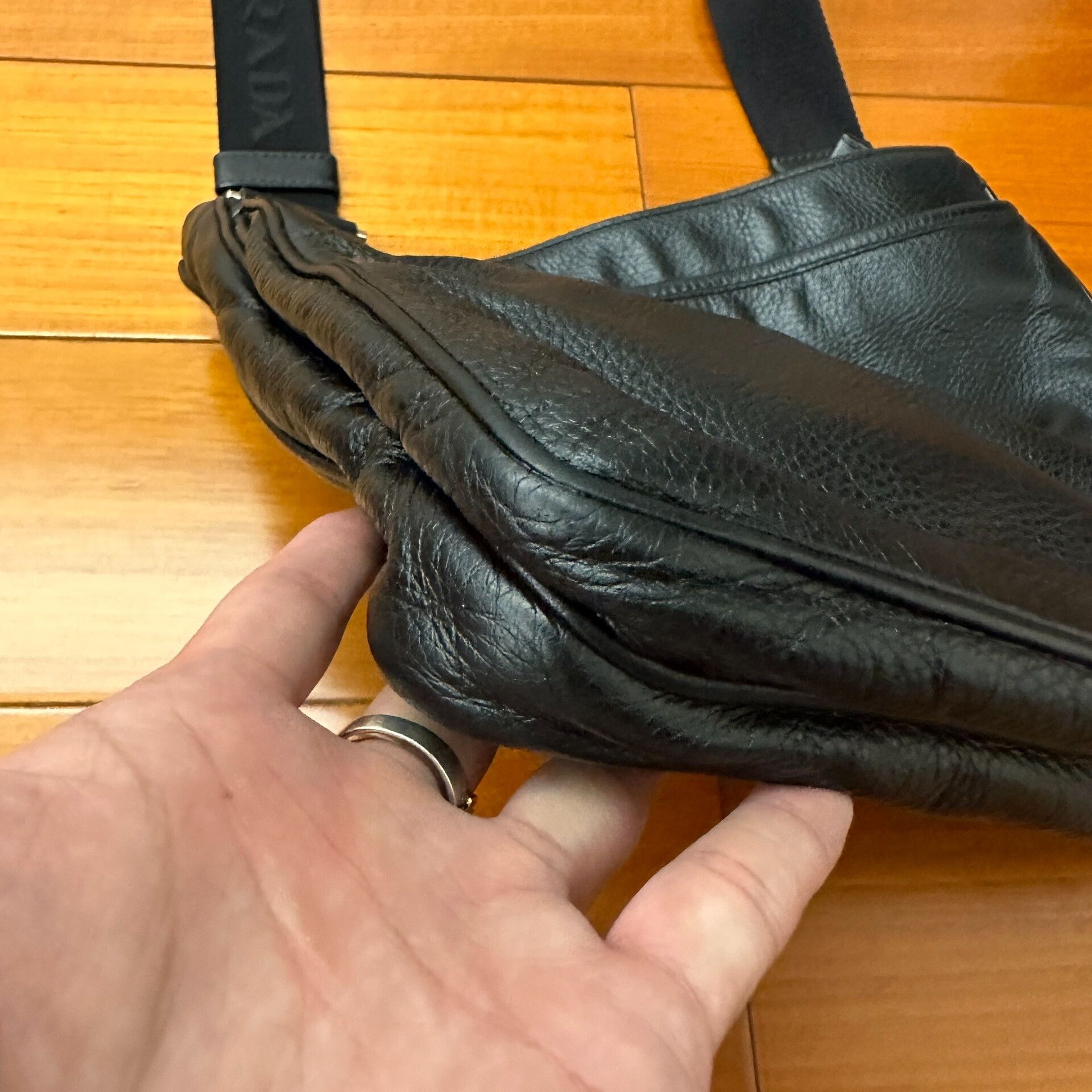 Prada Large Prada Leather Crossbody Bag Size ONE SIZE - 4 Thumbnail
