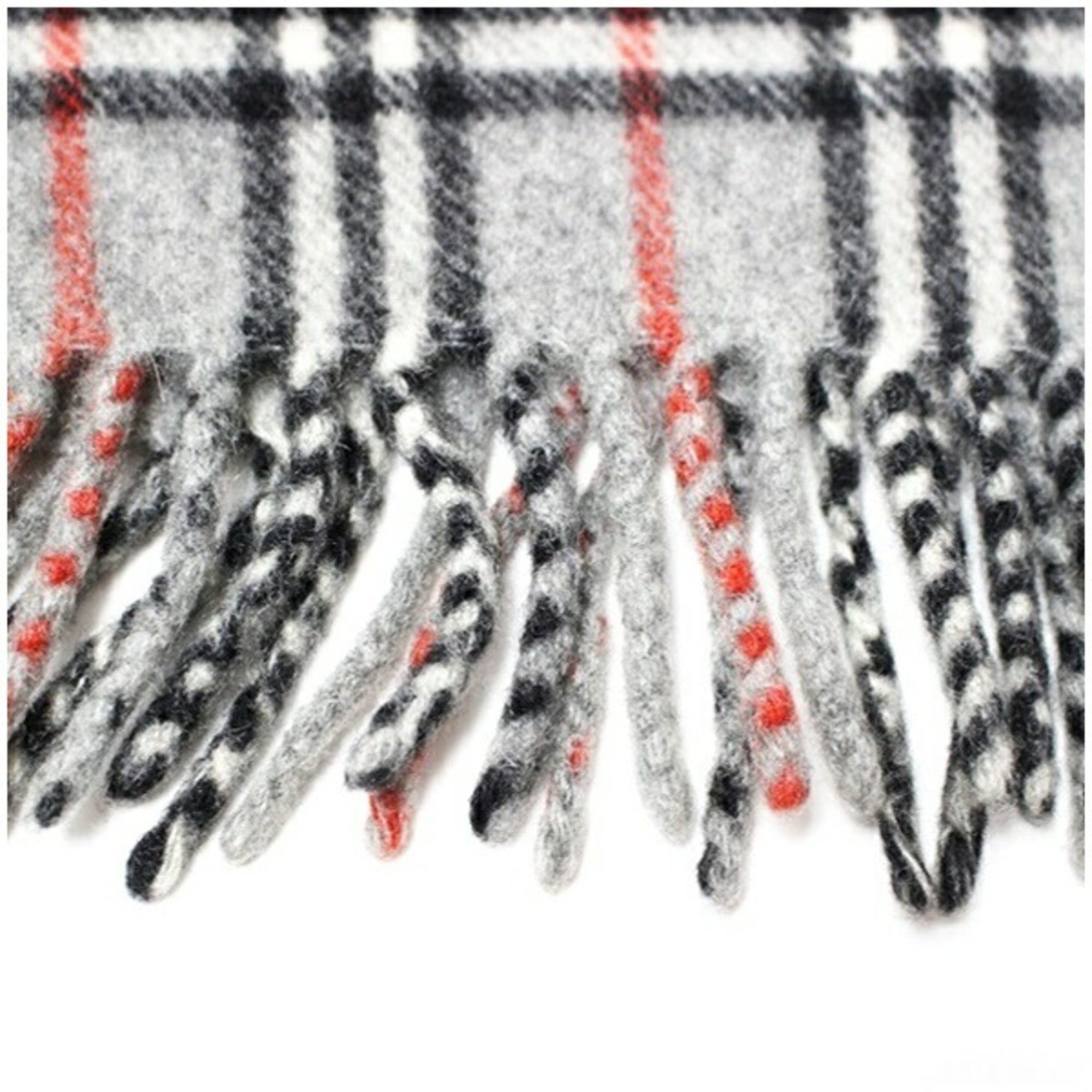 Burberry Burberry cashmere scarf, gray and check, 114 x 22 cm, for children Size ONE SIZE - 5 Thumbnail