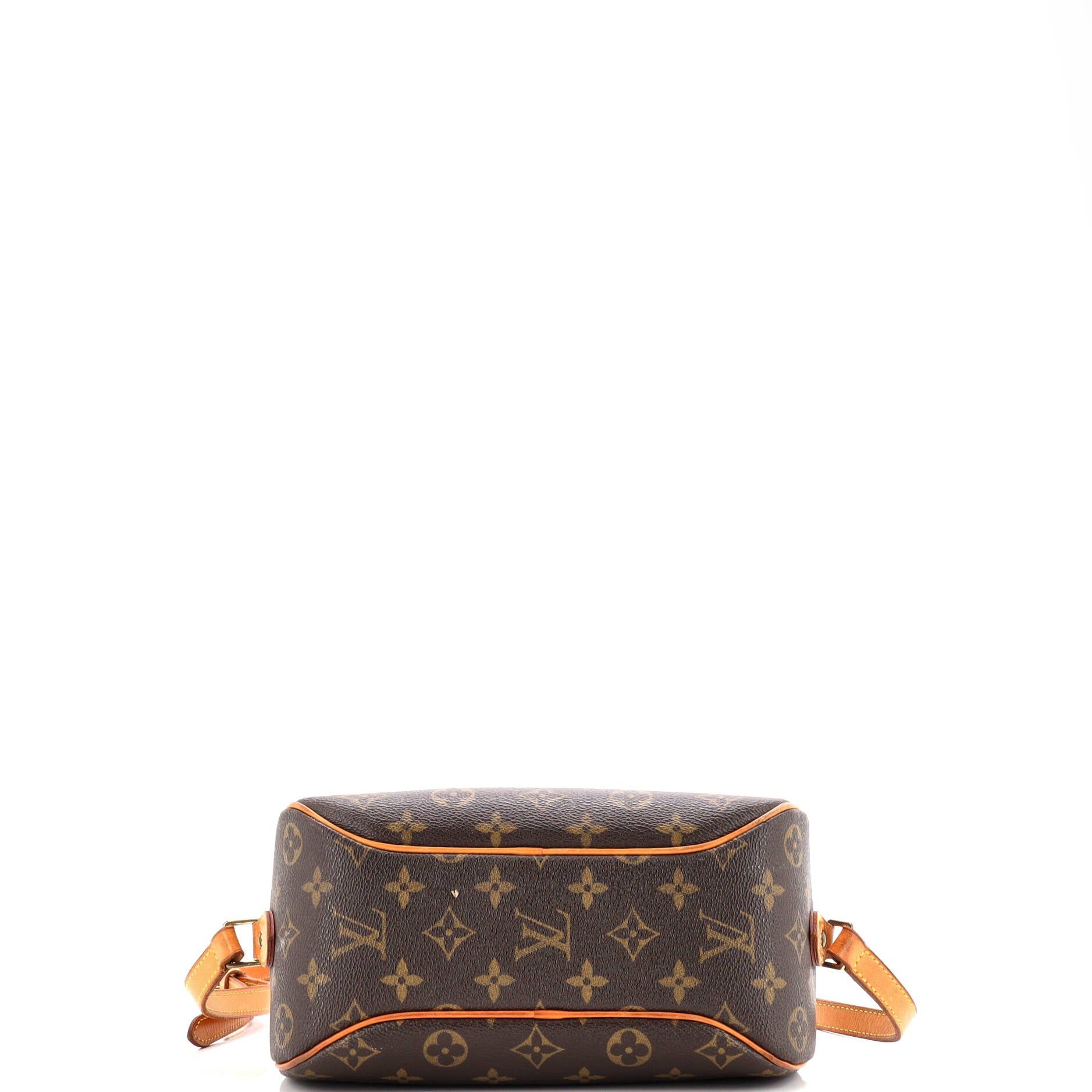 Louis Vuitton Blois Handbag Size ONE SIZE - 4 Thumbnail