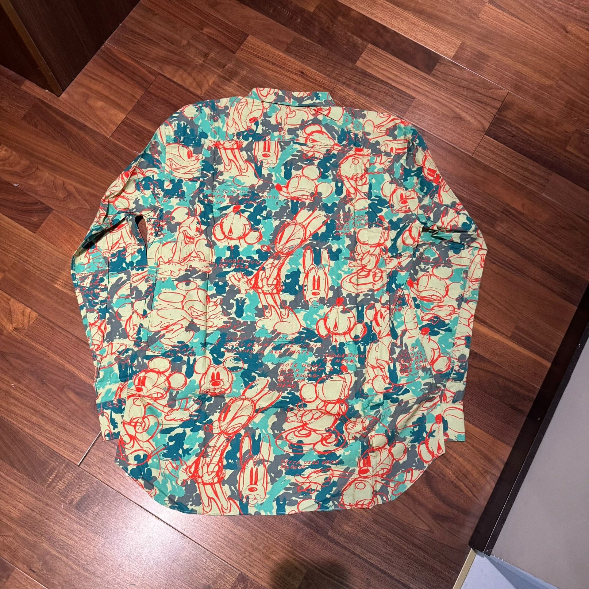 Comme des Garcons CDG Shirt x Disney Mickey Camo Long Sleeve Size US S / EU 44-46 / 1 - 4 Thumbnail