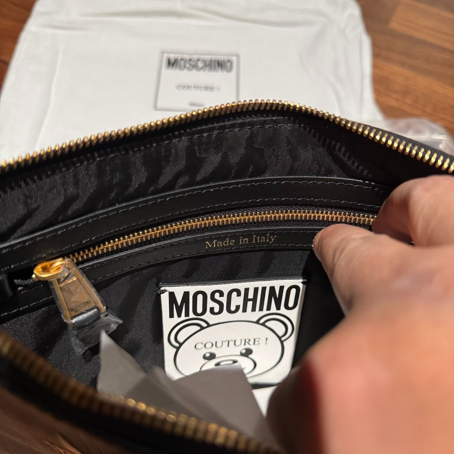 Moschino Moschino Bear Clutch Handbag Size ONE SIZE - 8 Thumbnail