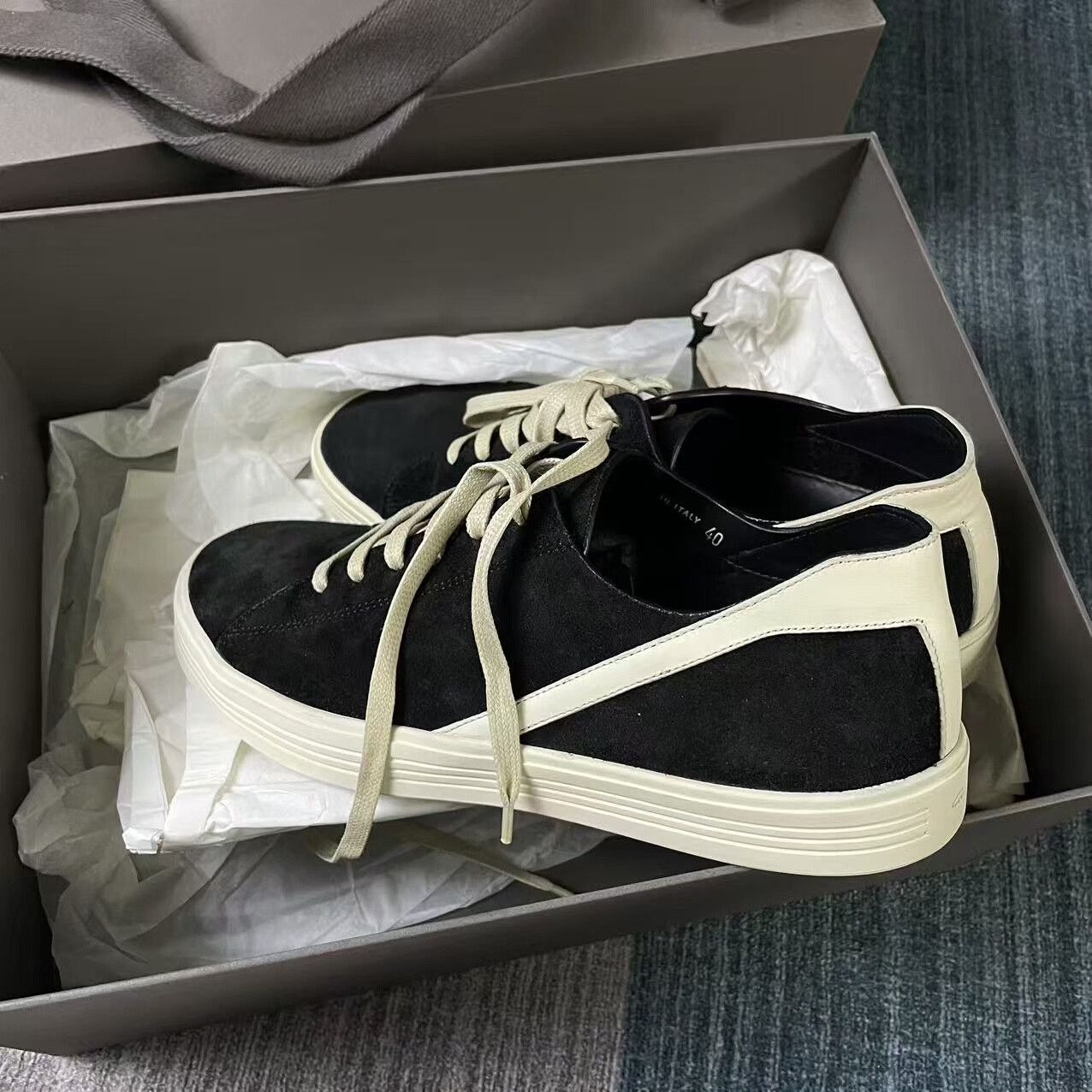 Rick Owens Rick Owens Classic Low Top Sneakers Size US 7 / EU 40 - 3 Thumbnail