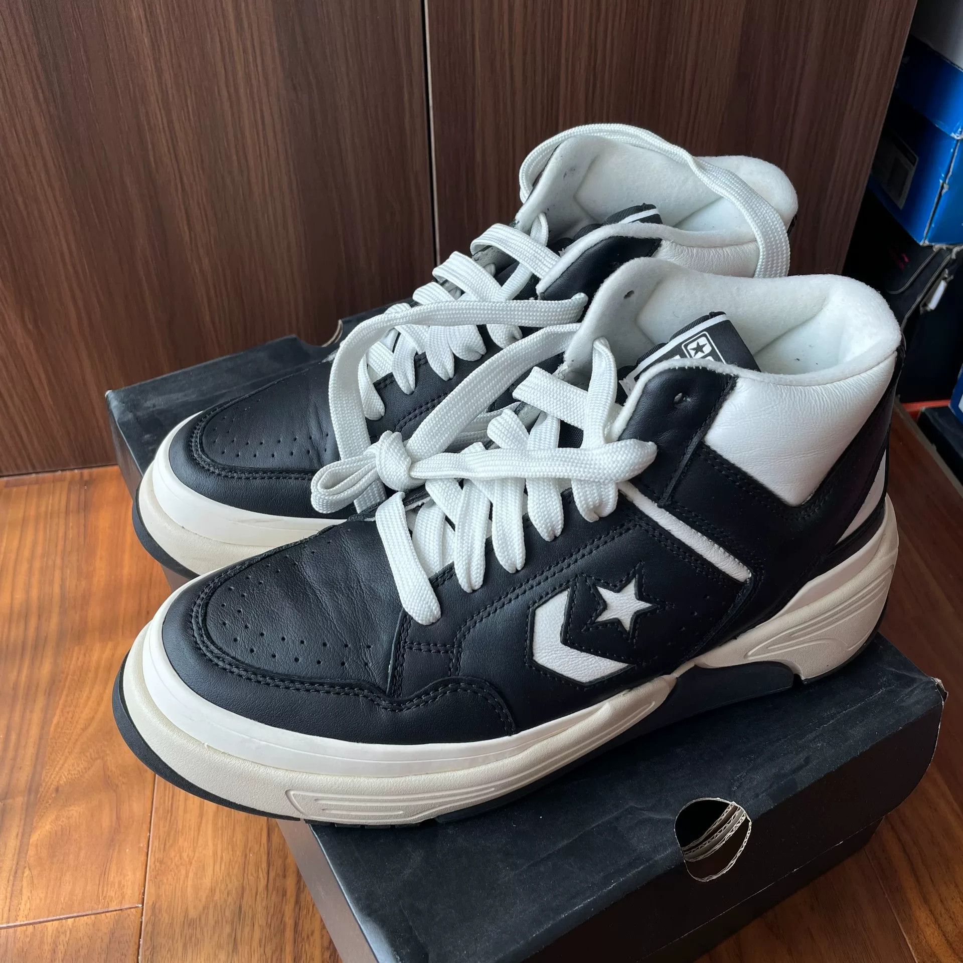 Converse Converse Weapon CX Mid Black and White Size US 9 / EU 42 - 3 Thumbnail
