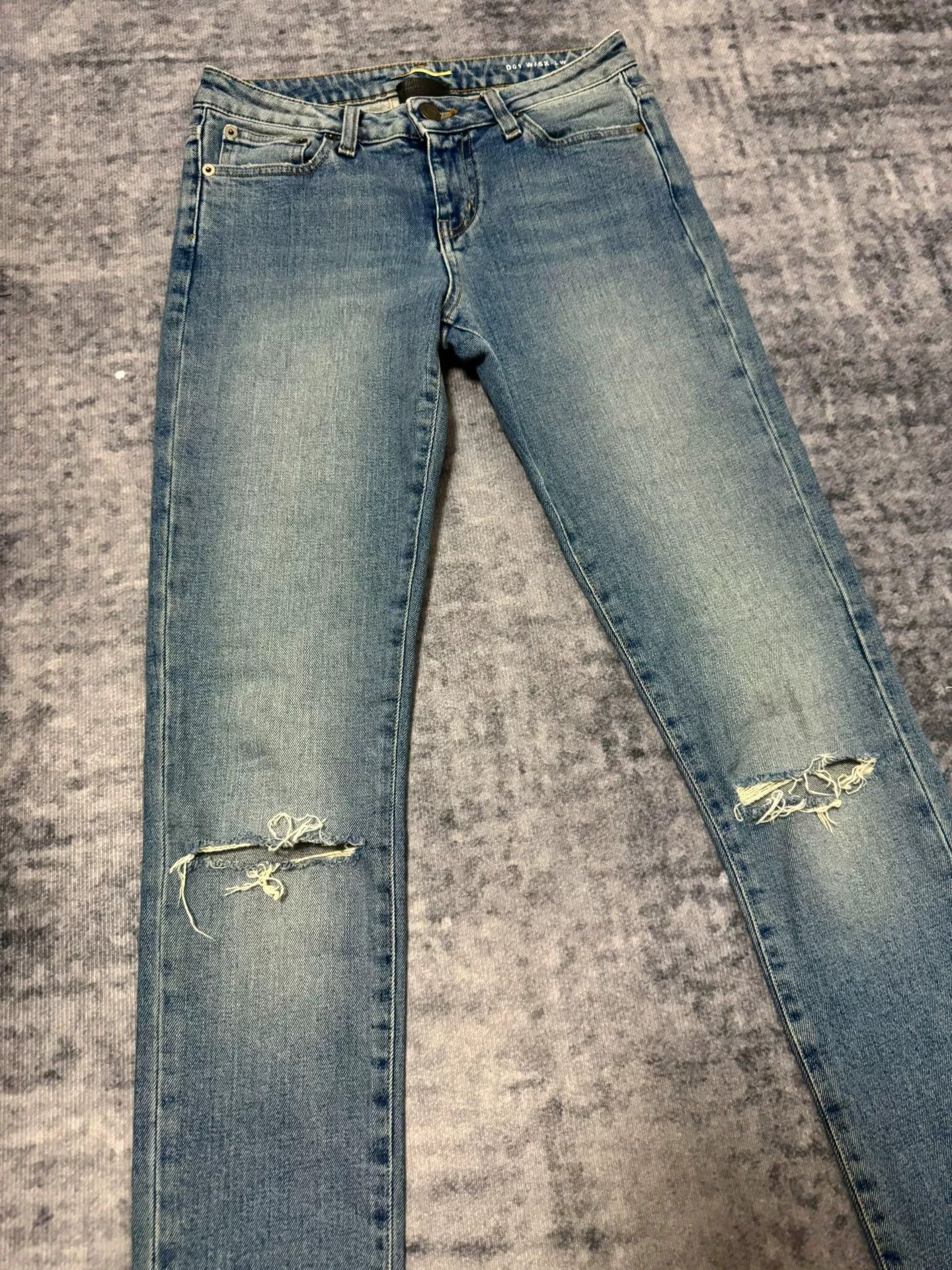 Saint Laurent Paris Saint Laurent Distressed Blue Jeans Size US 30 / EU 46 - 3 Thumbnail