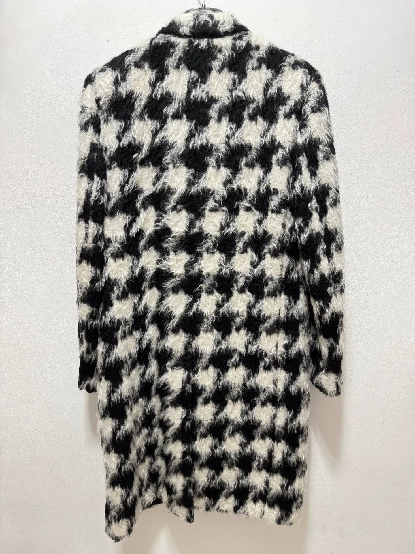 Saint Laurent Paris Saint Laurent Houndstooth Double Breasted Coat Size US M / EU 48-50 / 2 - 2 Thumbnail