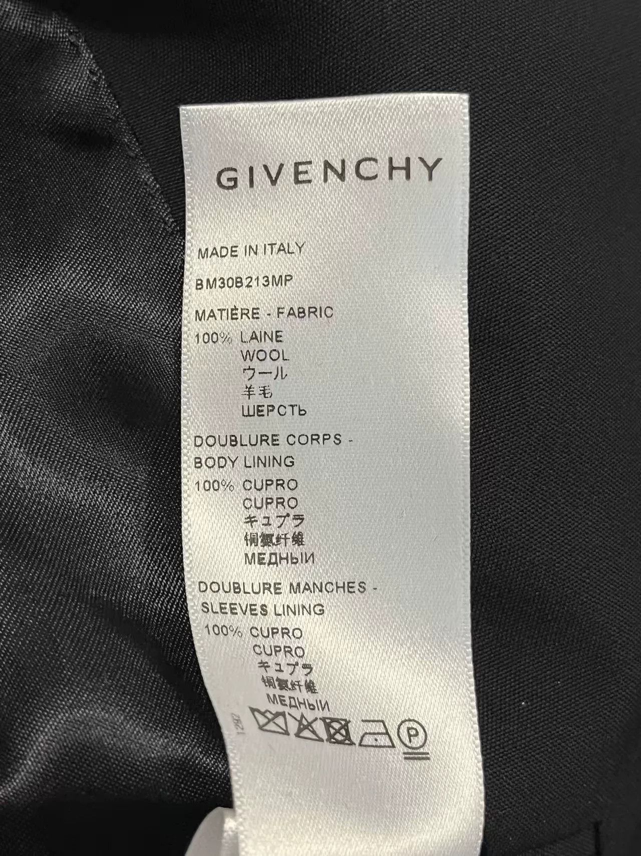 Givenchy Givenchy Black U-Lock Suit Coat Size US M / EU 48-50 / 2 - 5 Thumbnail