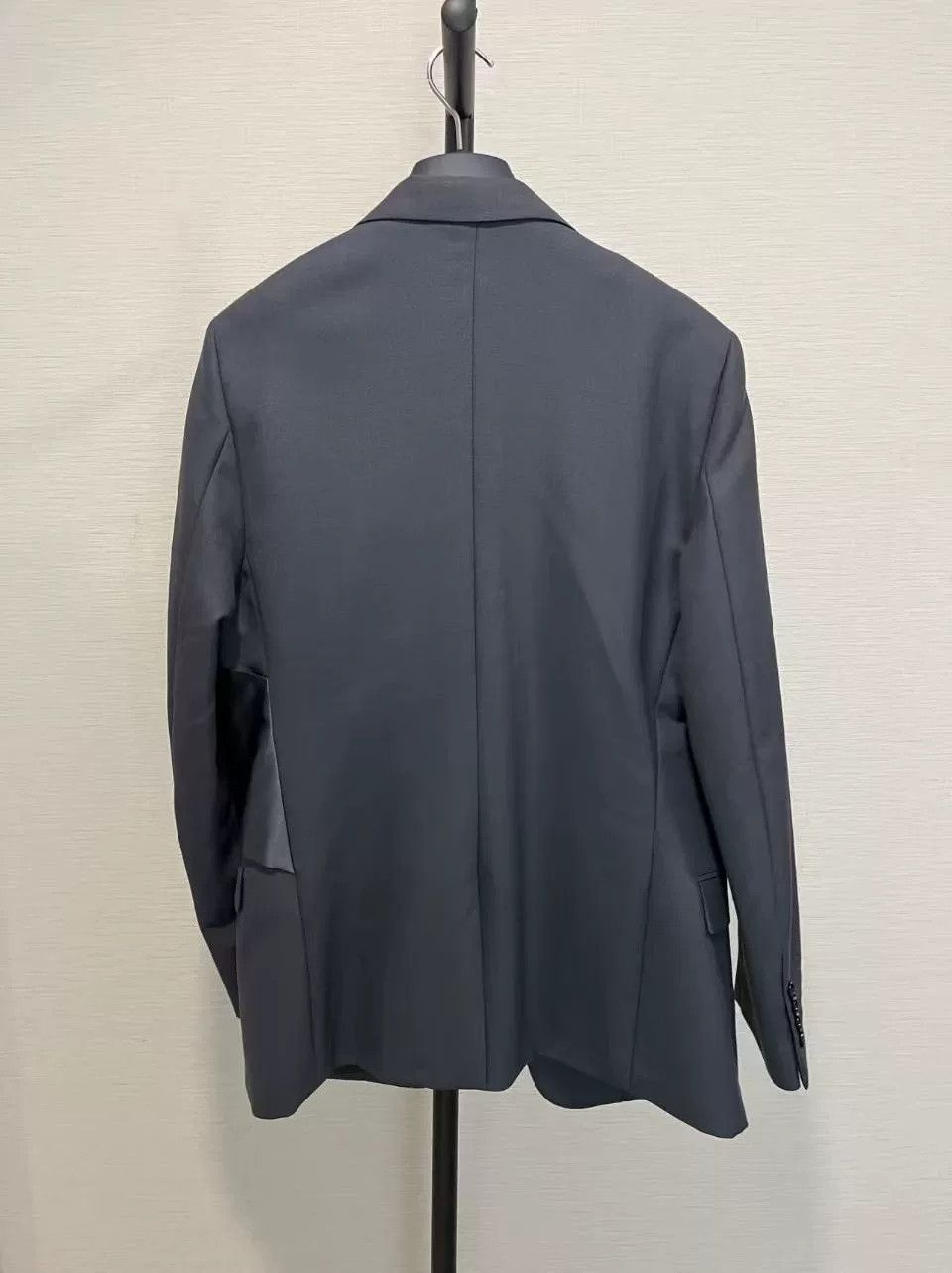 Dior Dior Men Silk Satin Suit Autumn Winter Size US L / EU 52-54 / 3 - 2 Thumbnail