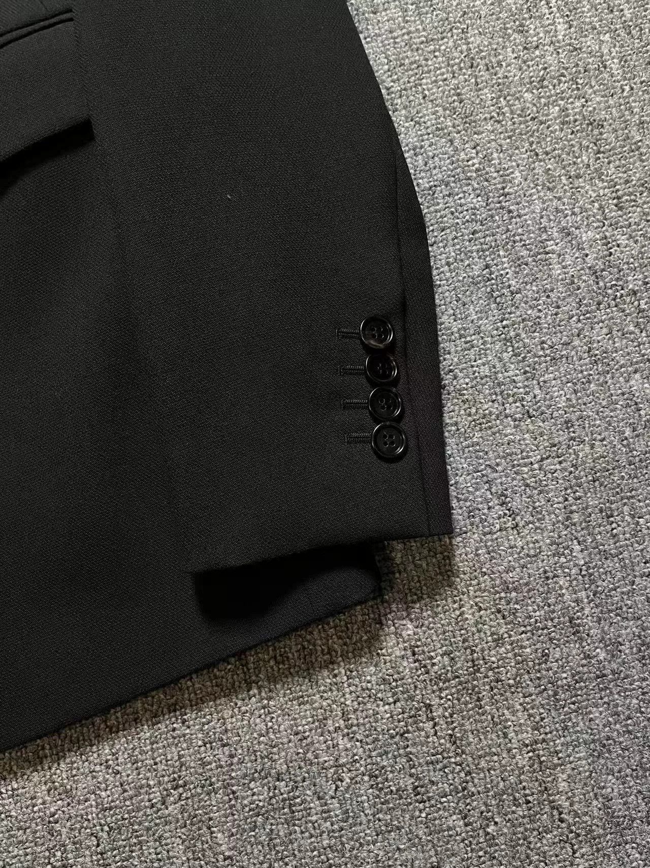 Dior Dior Black Double-Breasted Suit Jacket Size US M / EU 48-50 / 2 - 4 Thumbnail