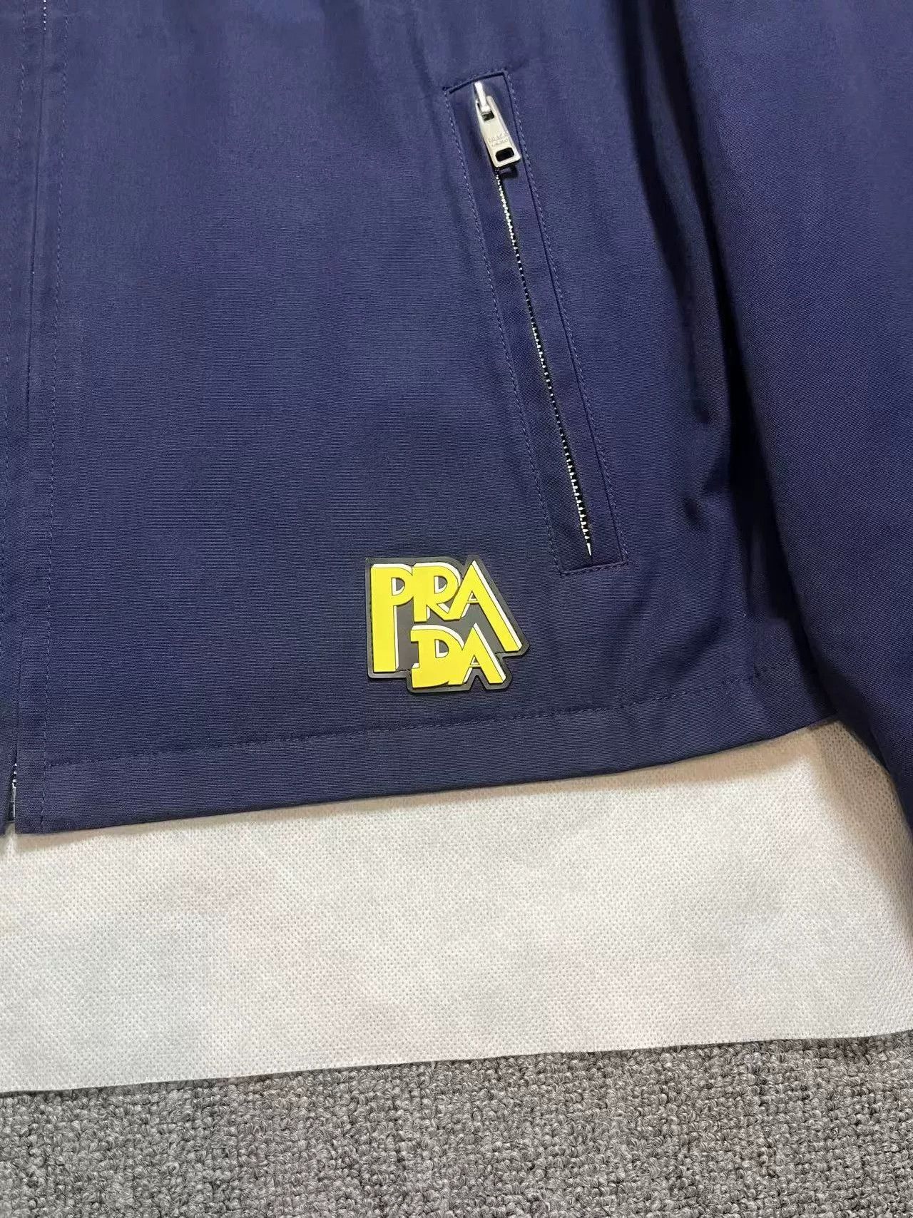 Prada Prada Short Jacket for Men Size US L / EU 52-54 / 3 - 4 Thumbnail