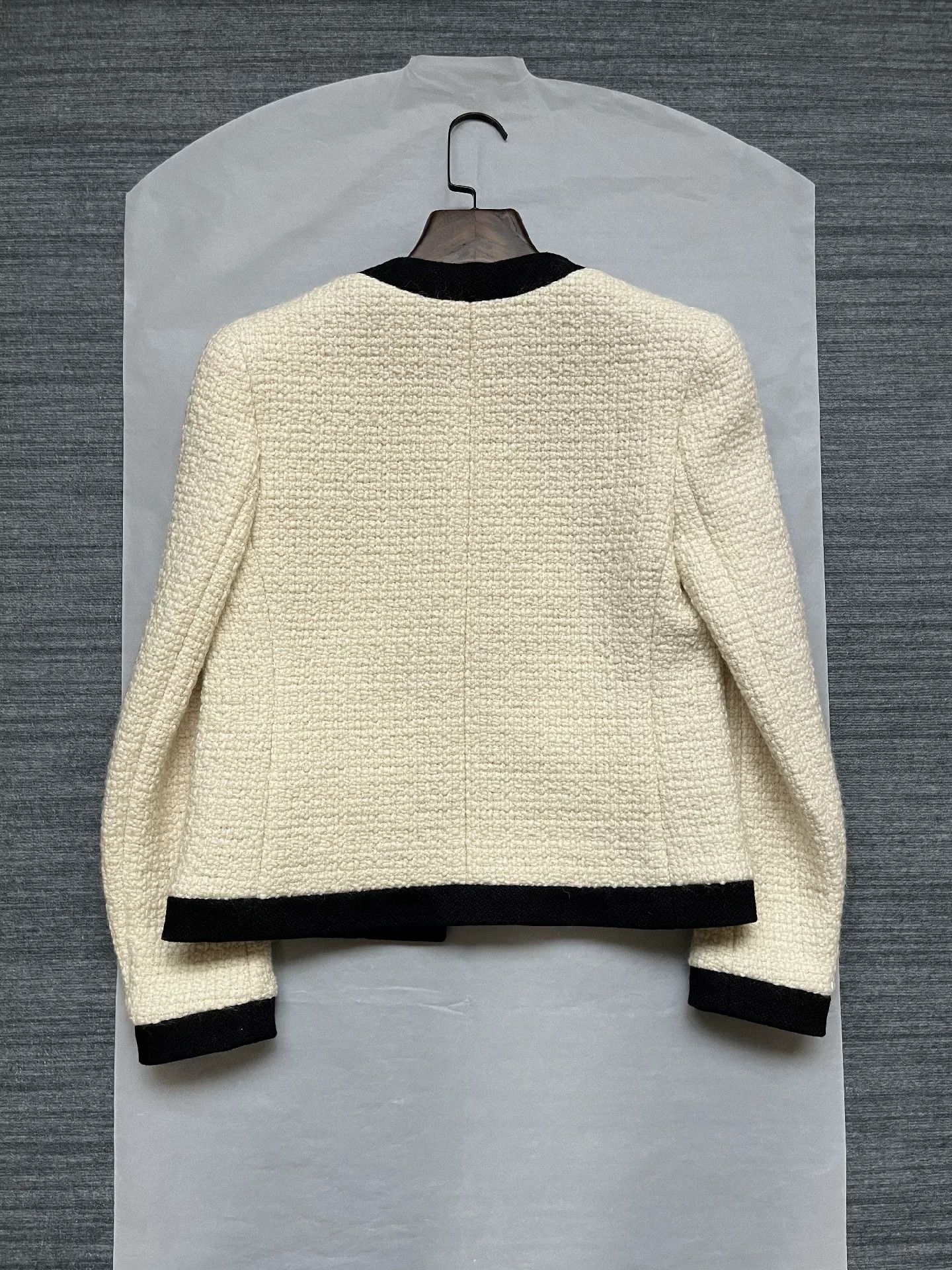 Saint Laurent Paris Saint Laurent Tweed Short Jacket Size XS / US 0-2 / IT 36-38 - 2 Thumbnail