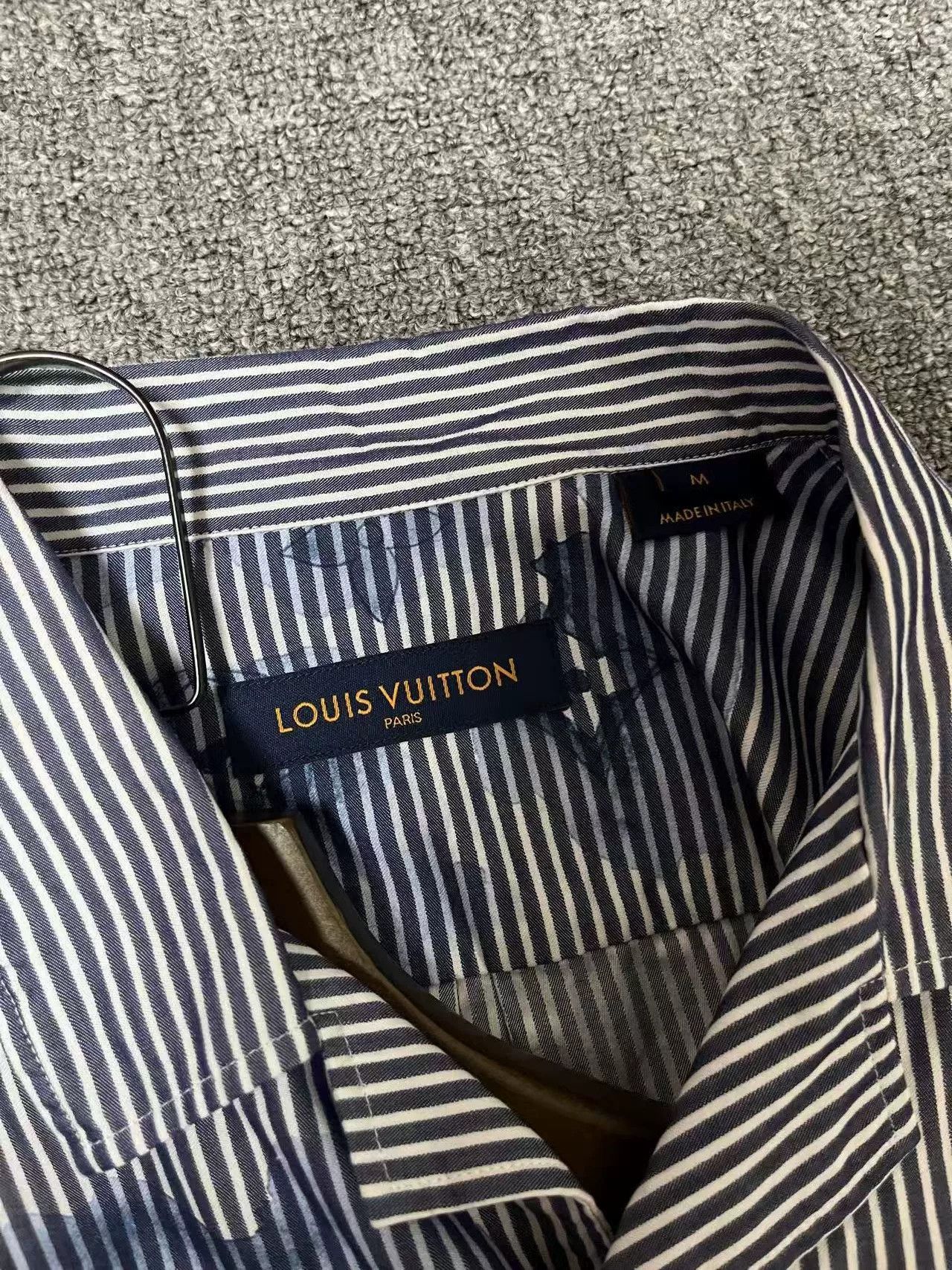 Louis Vuitton Louis Vuitton Ink Logo Striped Shirt Size US M / EU 48-50 / 2 - 4 Thumbnail