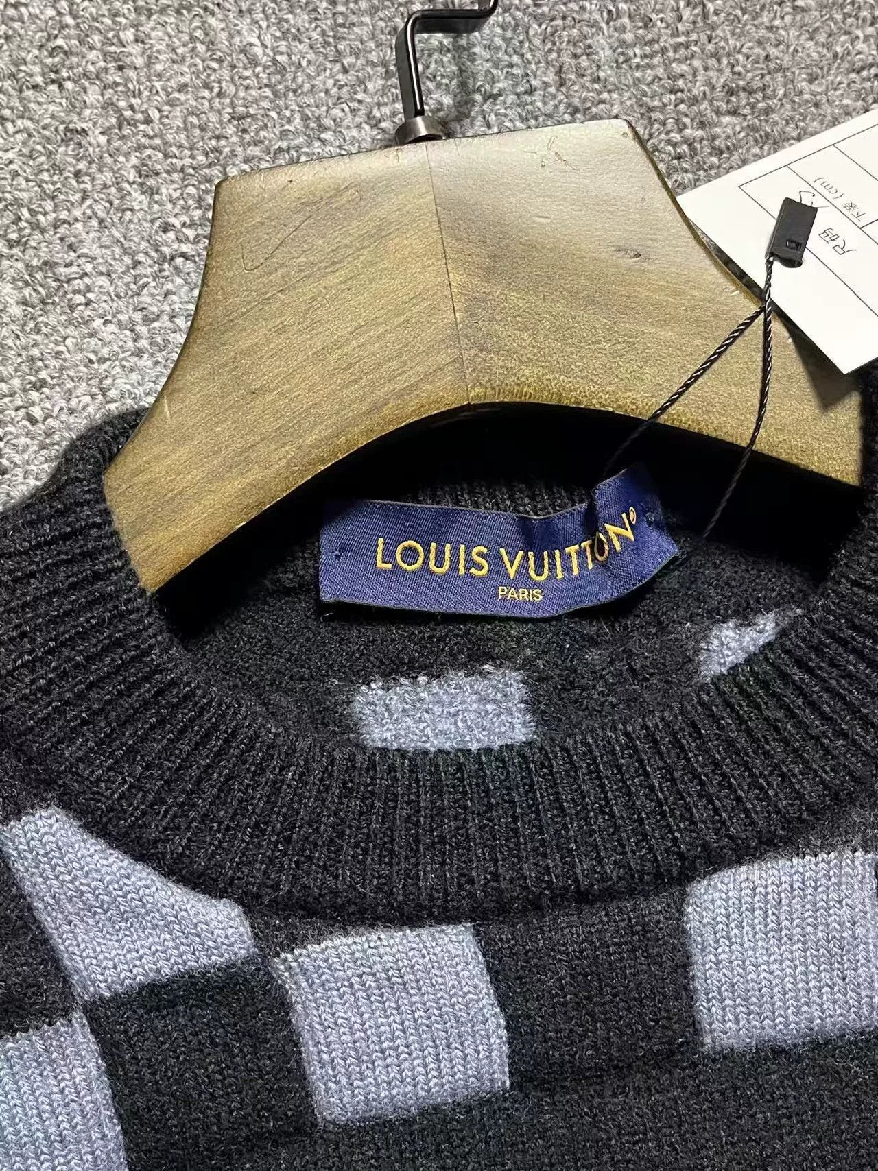 Louis Vuitton Louis Vuitton Mosaic Colorblock Wool Sweater Size US XS / EU 42 / 0 - 3 Thumbnail