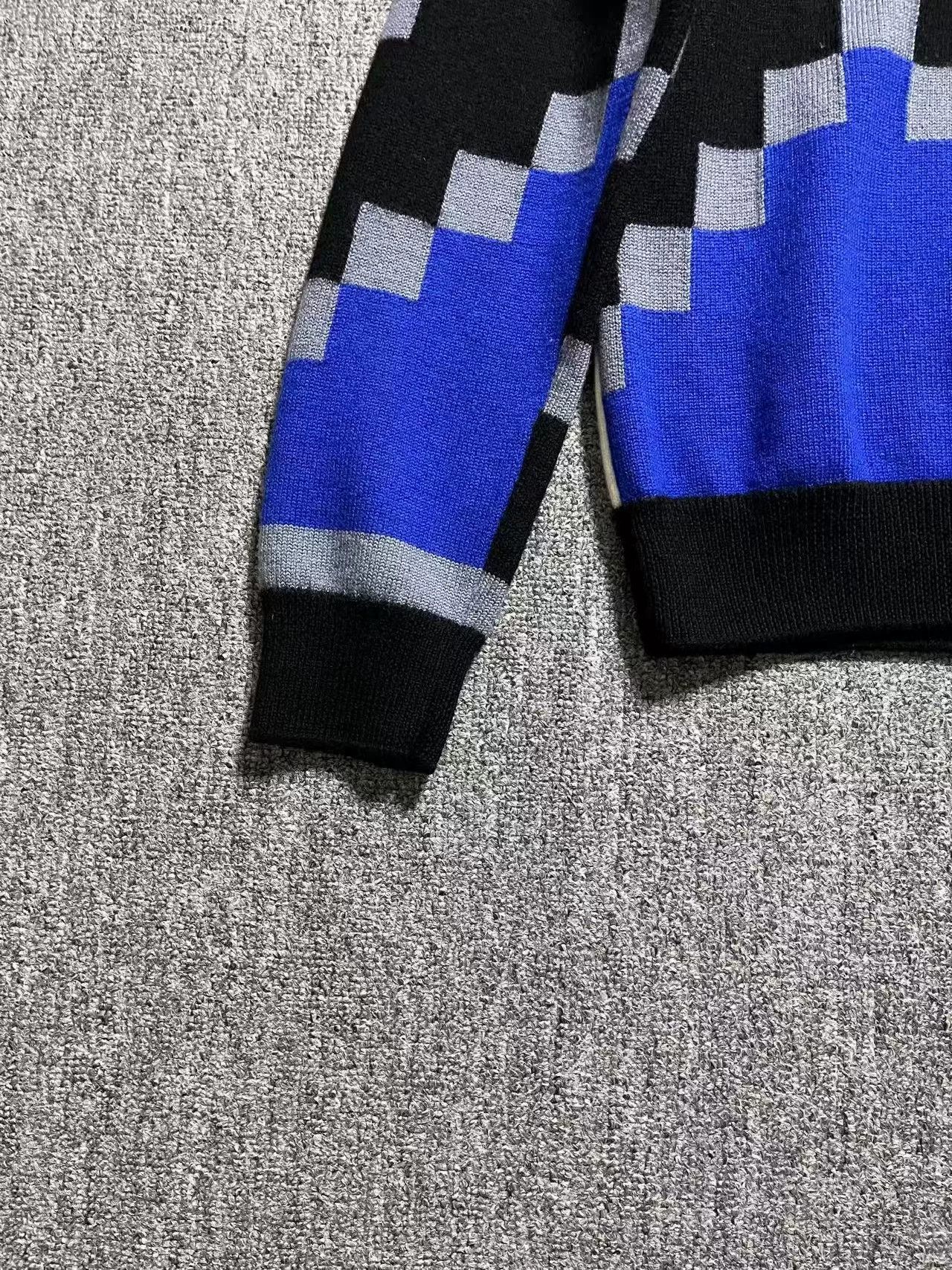 Louis Vuitton Louis Vuitton Mosaic Colorblock Wool Sweater Size US XS / EU 42 / 0 - 5 Thumbnail