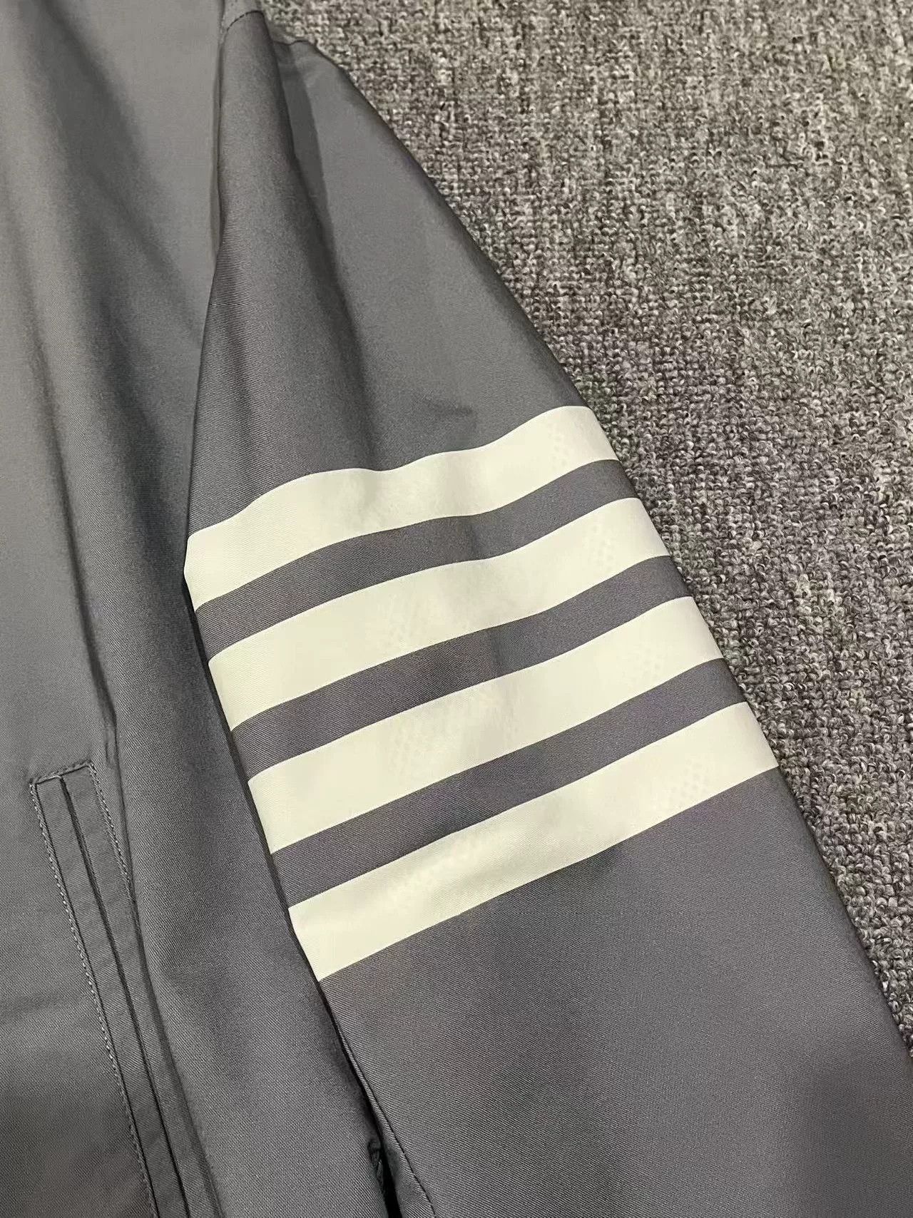 Thom Browne Thom Browne Classic Zip Jacket for Men Size US M / EU 48-50 / 2 - 3 Thumbnail