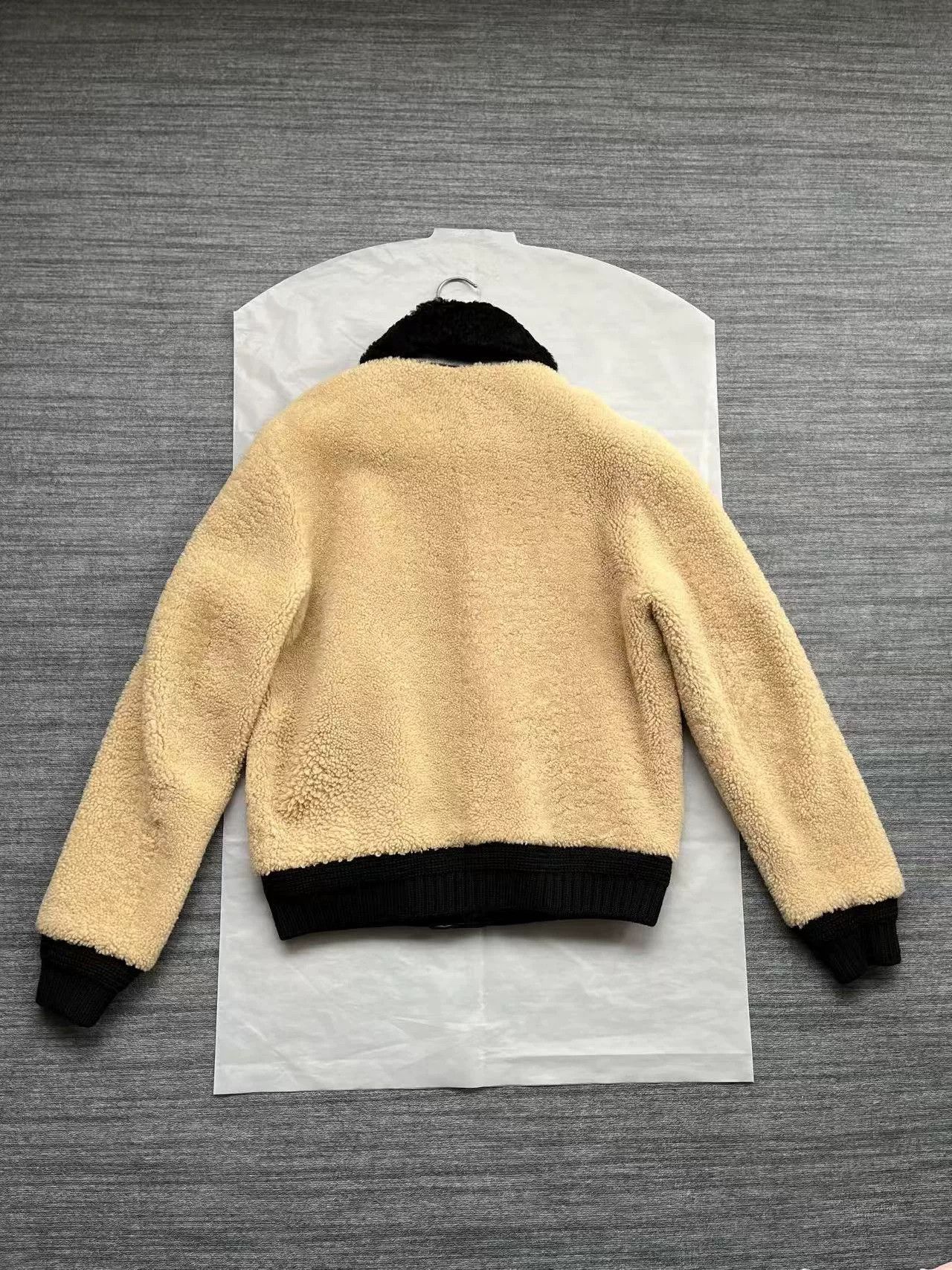 Saint Laurent Paris Saint Laurent Shearling Jacket with Removable Collar Size US M / EU 48-50 / 2 - 2 Thumbnail