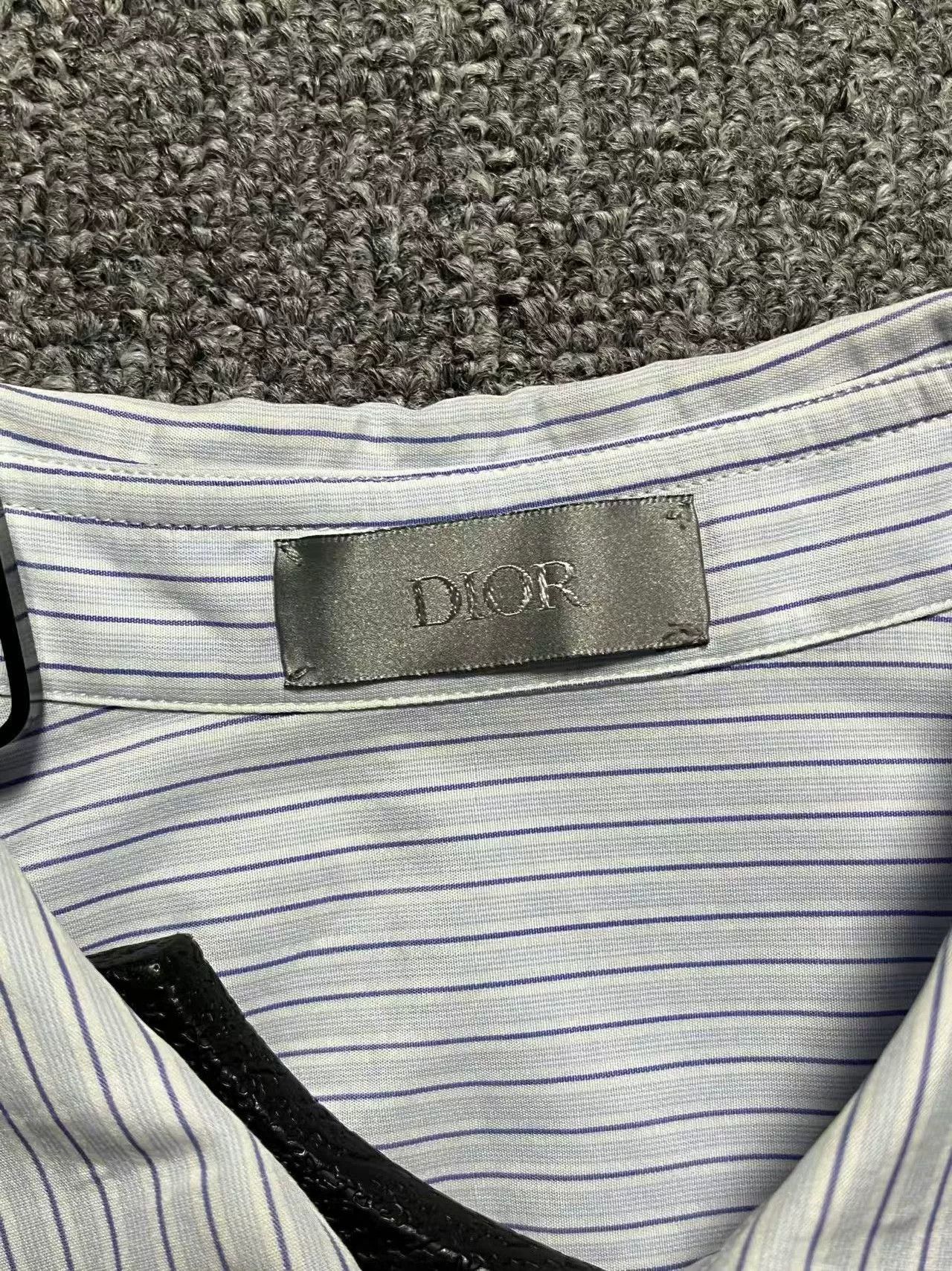 Dior Dior Striped Embroidered Logo Shirt Men Size US M / EU 48-50 / 2 - 3 Thumbnail