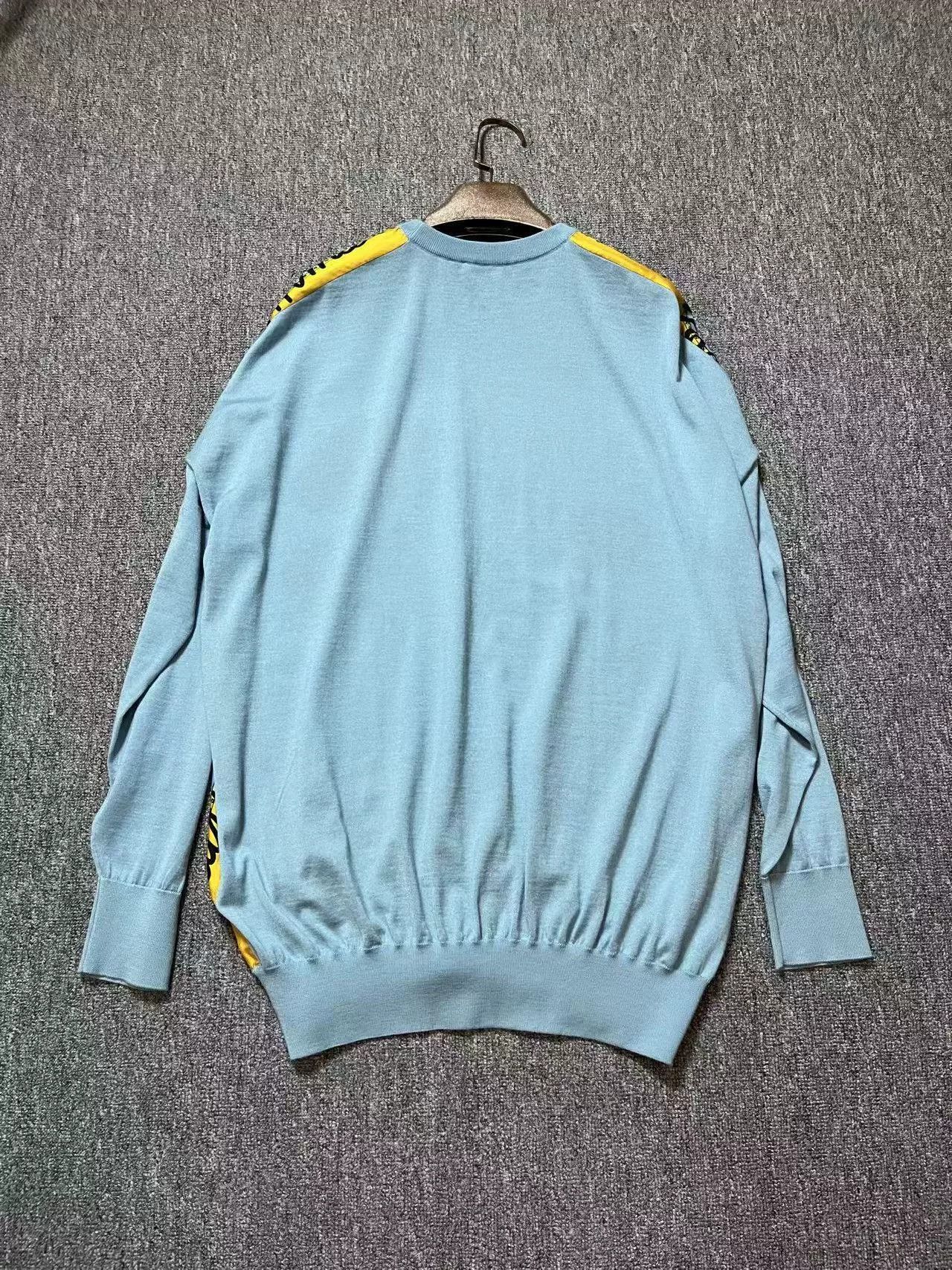 Dolce & Gabbana Dolce&Gabbana Cashmere Silk Sweatshirt Size XS / US 0-2 / IT 36-38 - 2 Thumbnail
