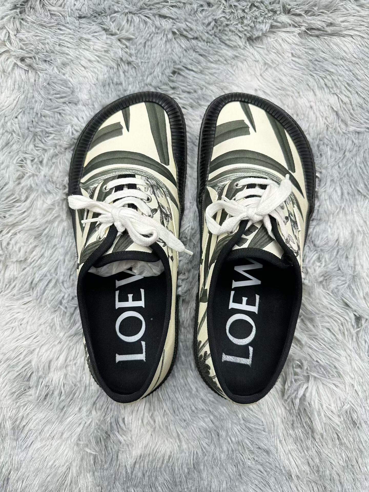 Loewe Loewe Floral Big Head Shoes 45 Size US 11 / EU 44 - 4 Thumbnail