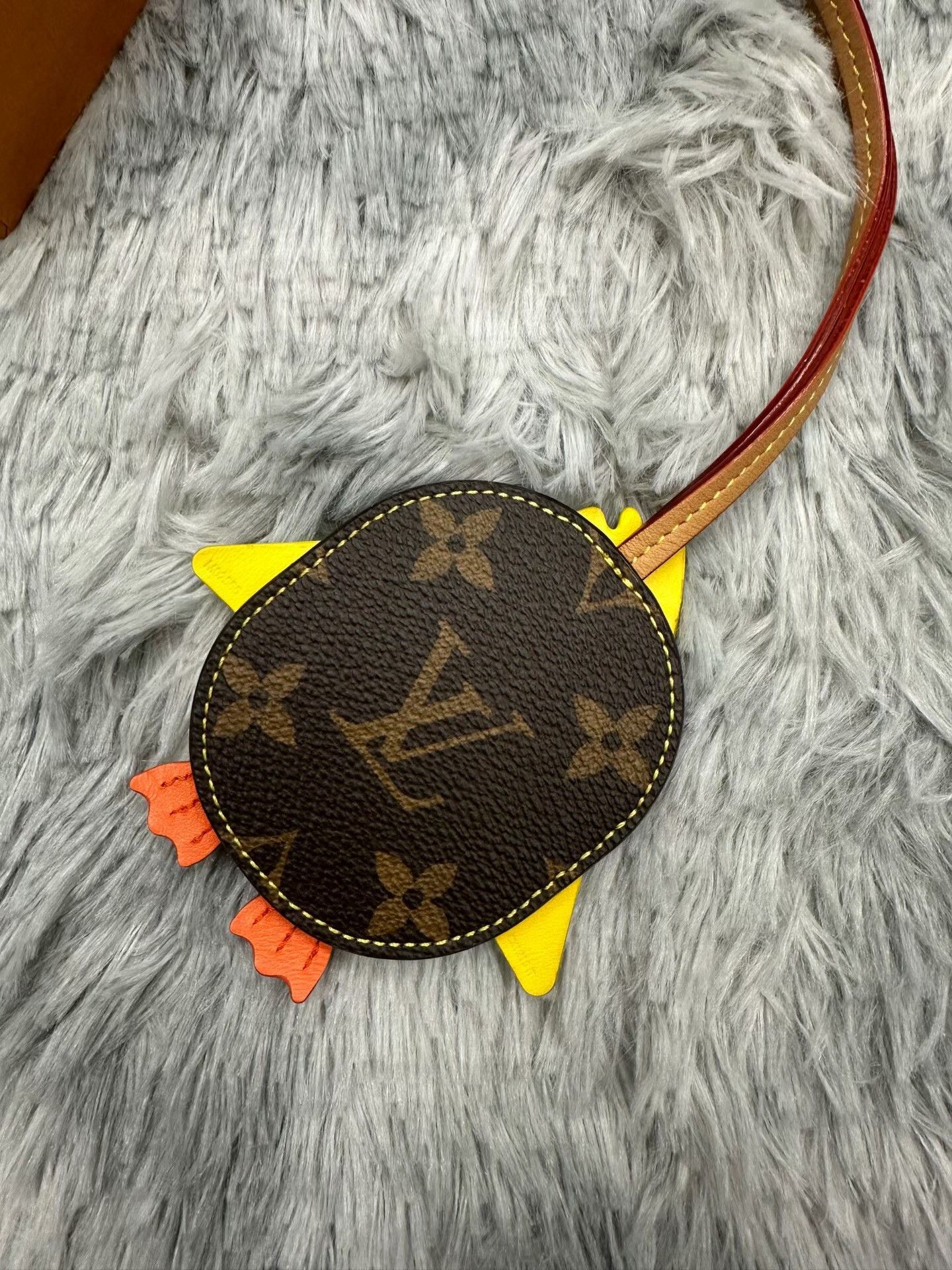 Louis Vuitton LV Chicken Shaped Accessory Size ONE SIZE - 4 Thumbnail