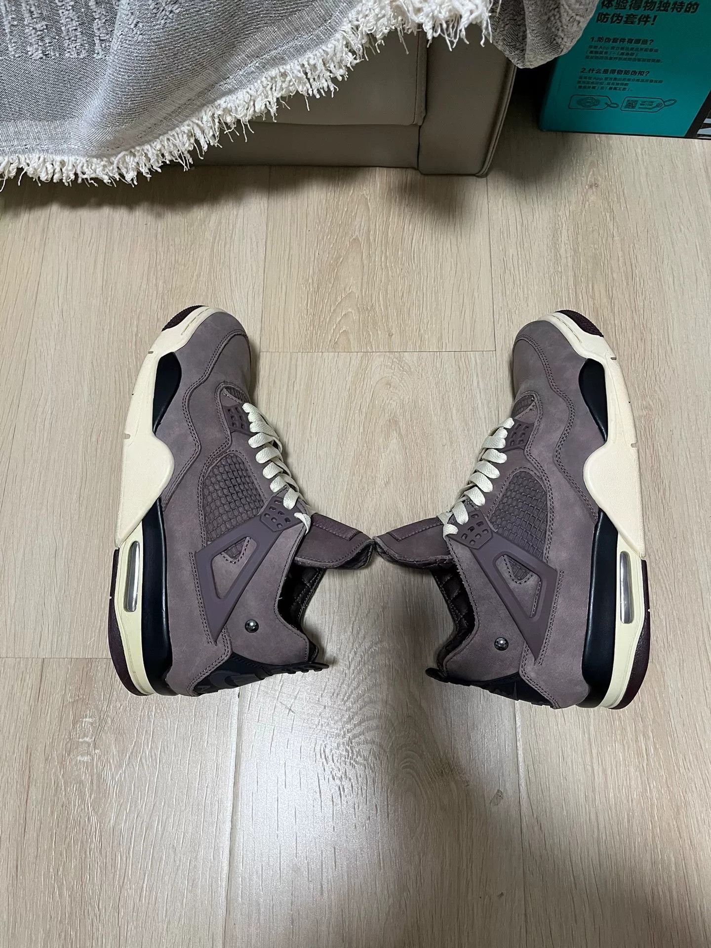 Jordan Brand Air Jordan 4 AMM Collaboration Size US 10 / EU 43 - 4 Thumbnail