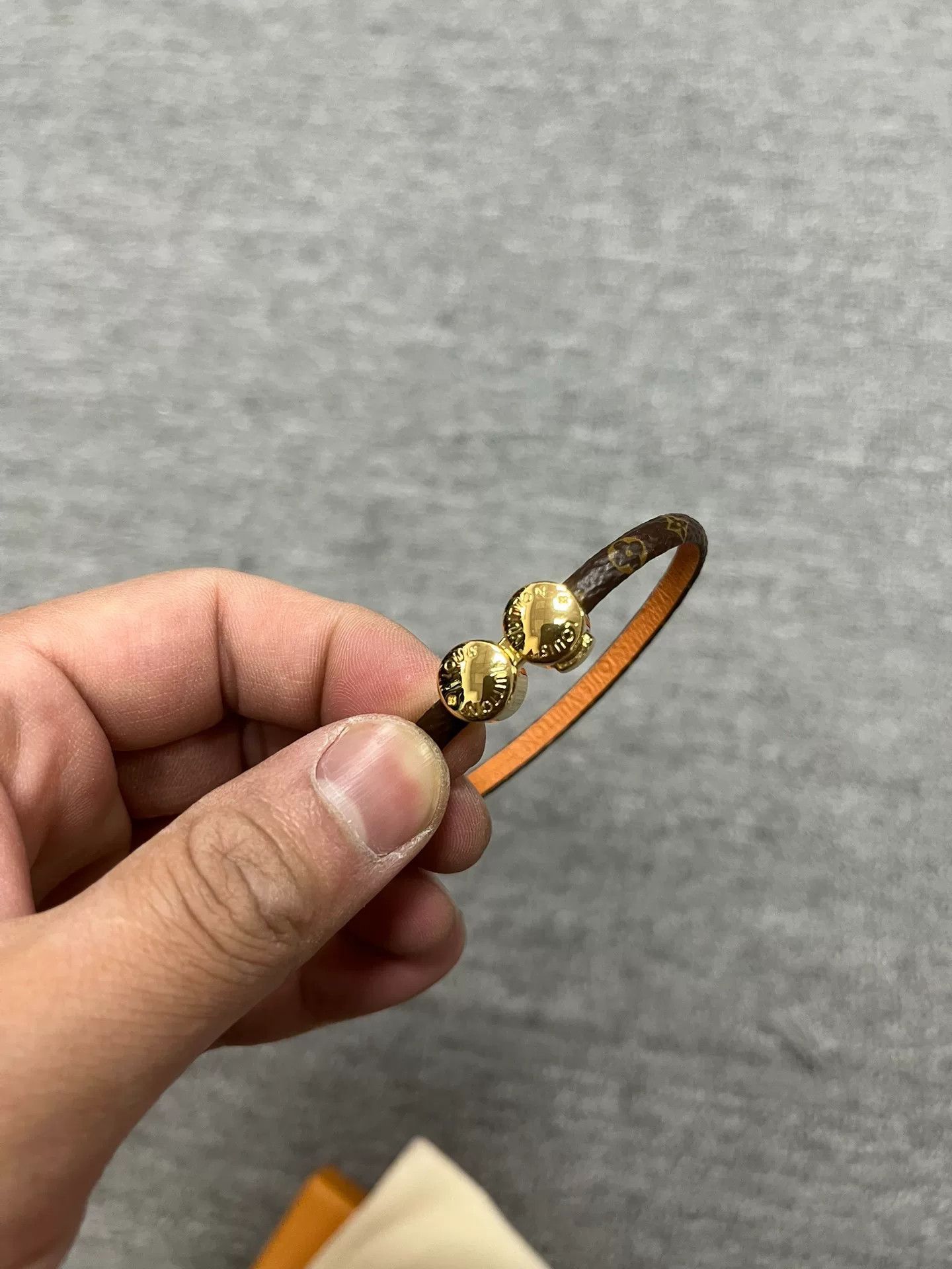 Louis Vuitton Louis Vuitton Brown Monogram Calfskin Bracelet Size ONE SIZE - 2 Thumbnail