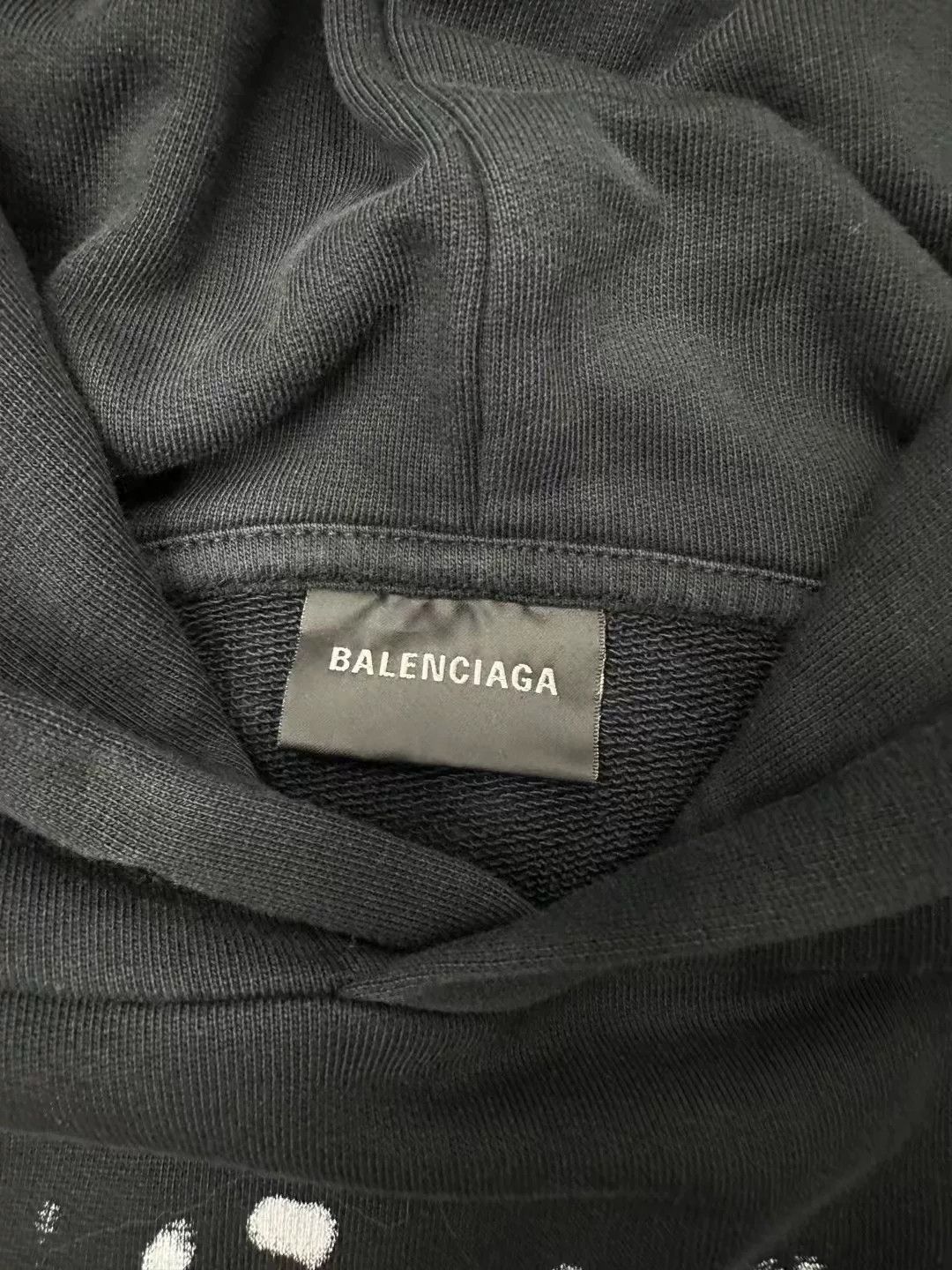 Balenciaga Balenciaga Graffiti Logo Sweatshirt XXL Size US XXL / EU 58 / 5 - 3 Thumbnail