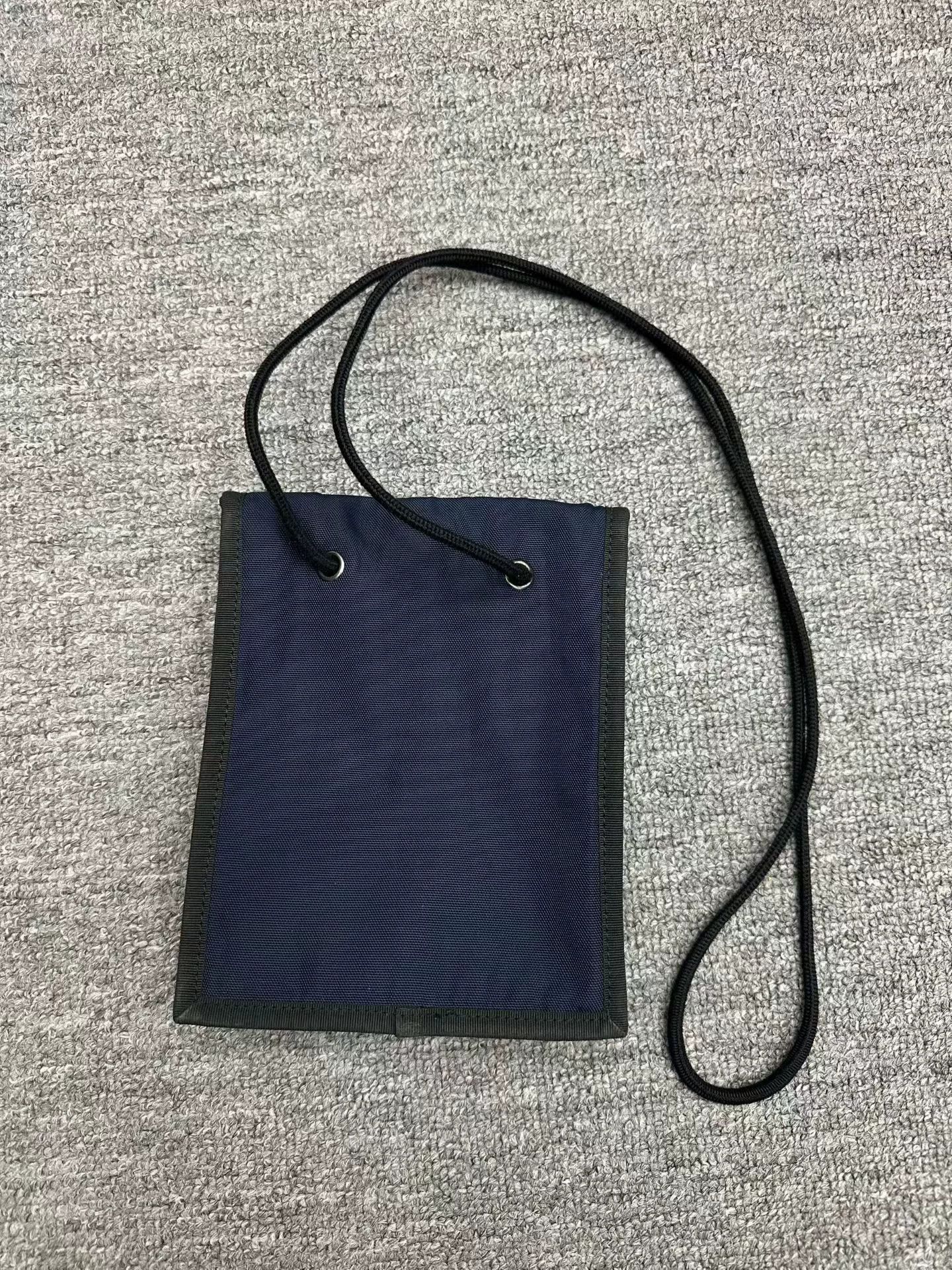 Balenciaga Balenciaga Small Crossbody Bag Size ONE SIZE - 2 Thumbnail
