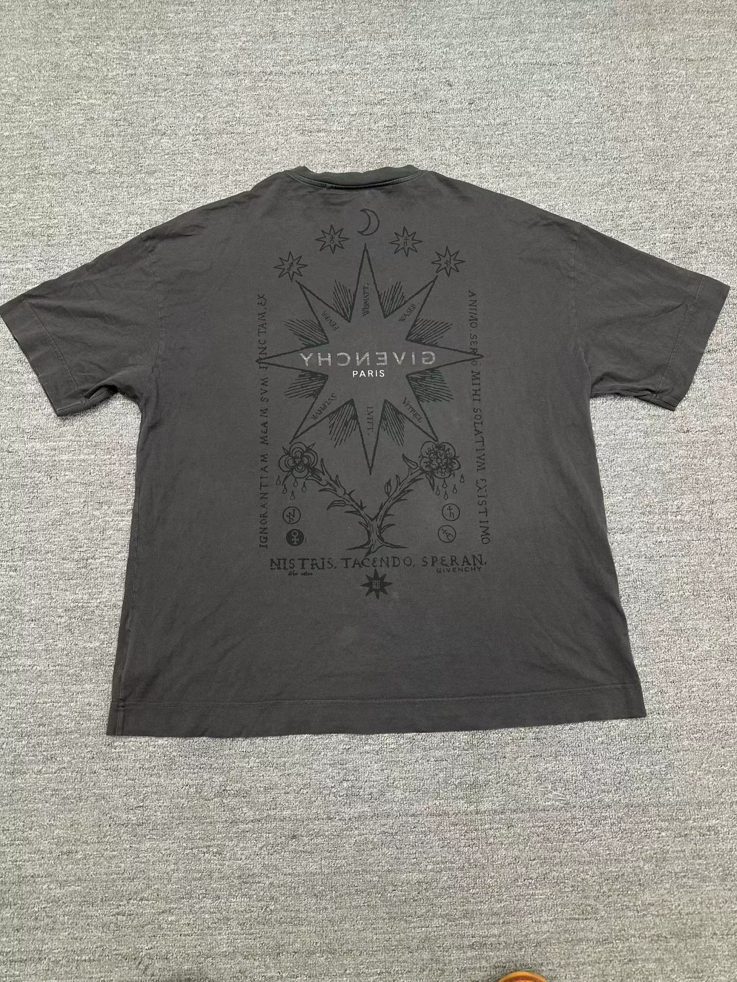Givenchy Givenchy New Tarot Distressed Short Sleeve XL Size US XL / EU 56 / 4 - 2 Thumbnail