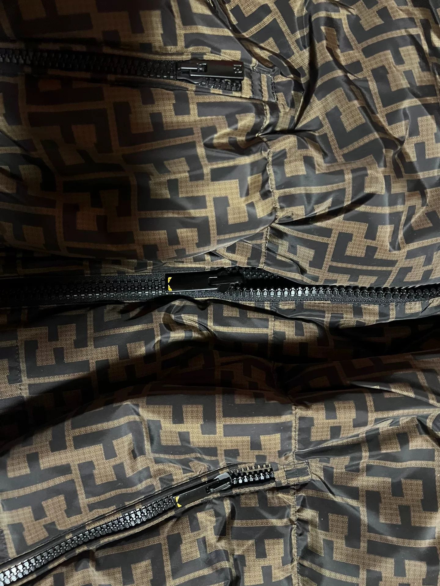 Fendi FENDI FF Reversible Men's Down Jacket Size US XL / EU 56 / 4 - 6 Thumbnail