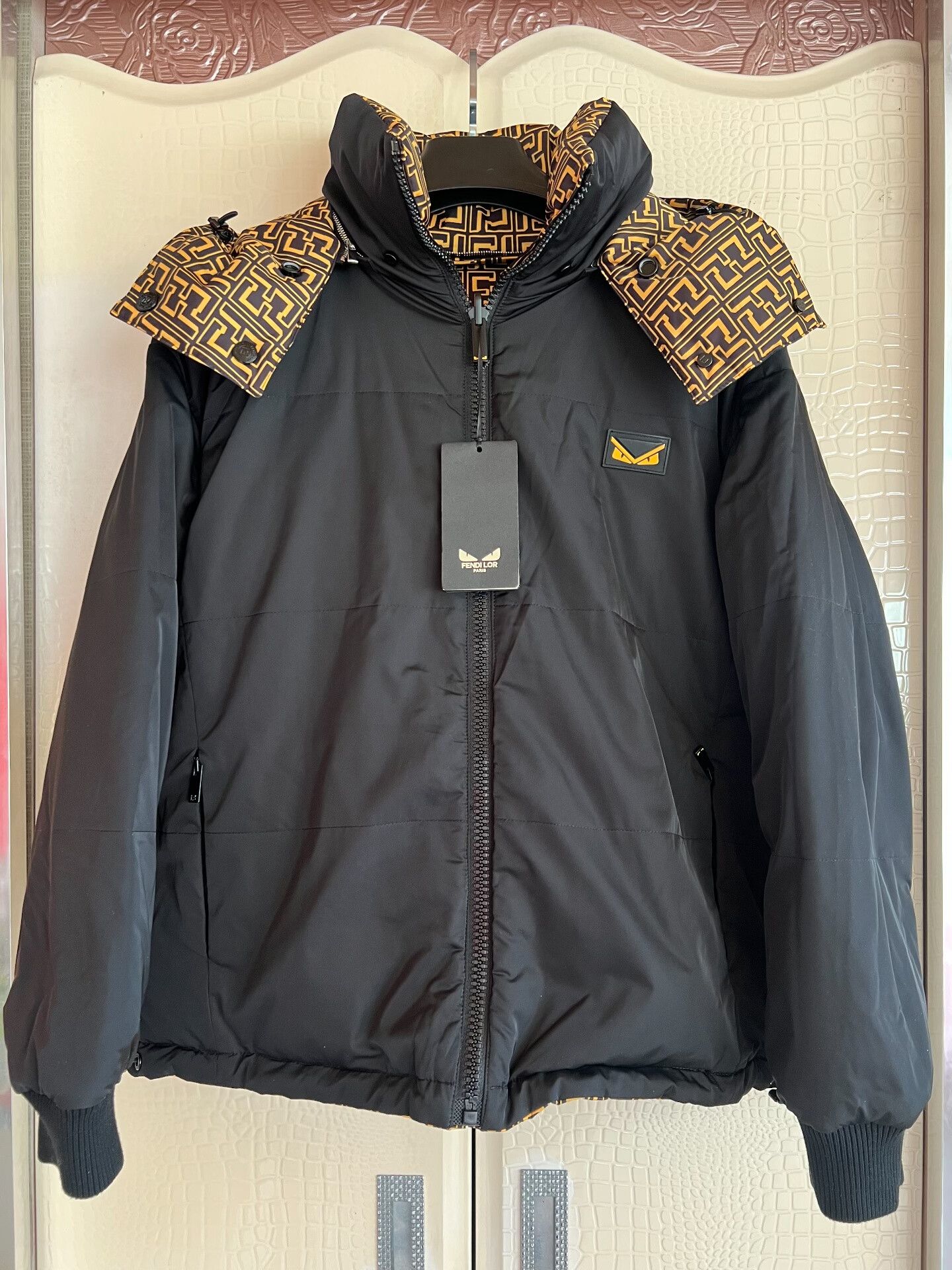 Fendi FENDI LOR FF Reversible Women's Down Jacket Size S / US 4 / IT 40 - 5 Thumbnail