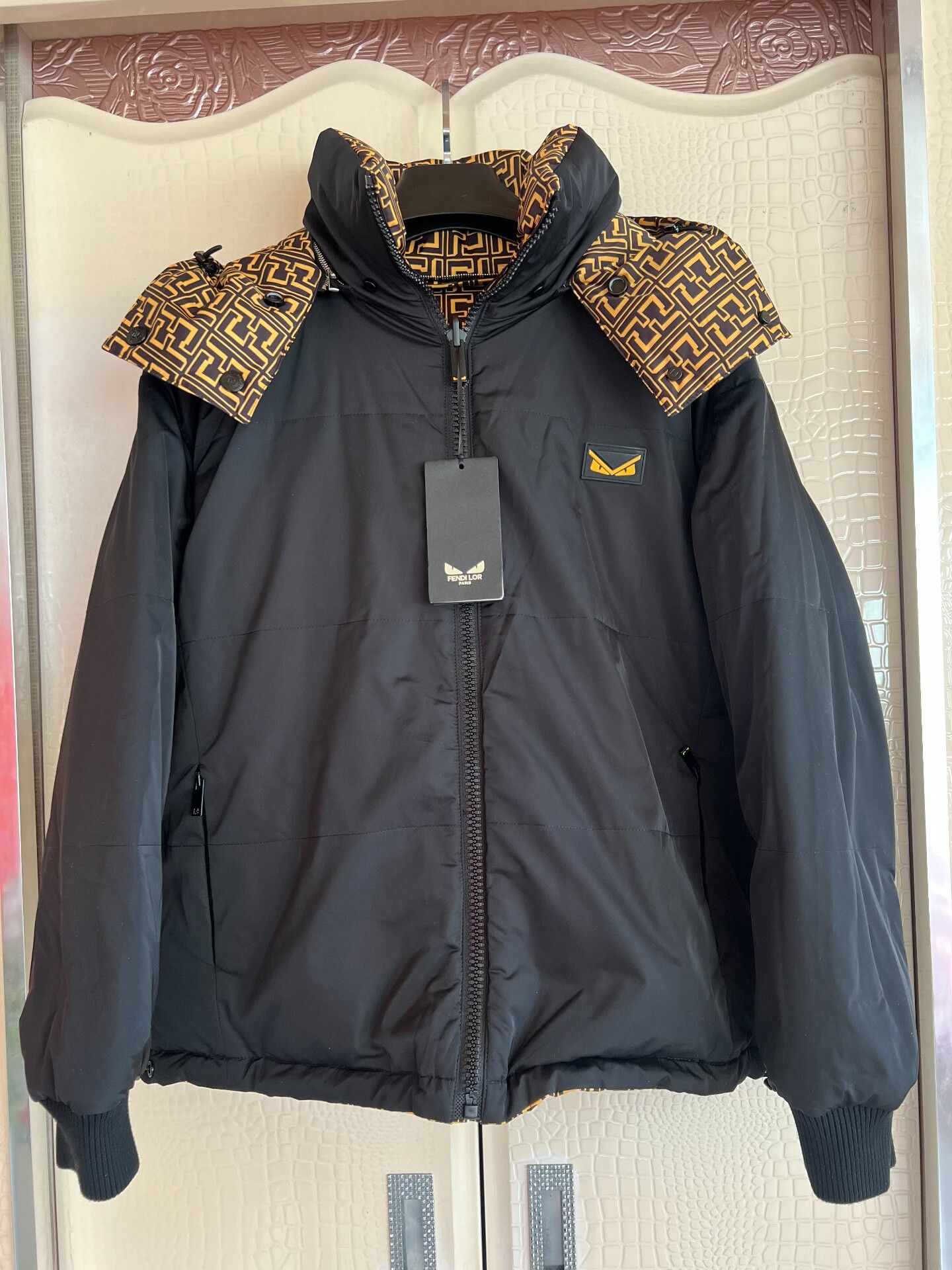 Fendi FENDI LOR FF Reversible Women's Down Jacket Size S / US 4 / IT 40 - 4 Thumbnail