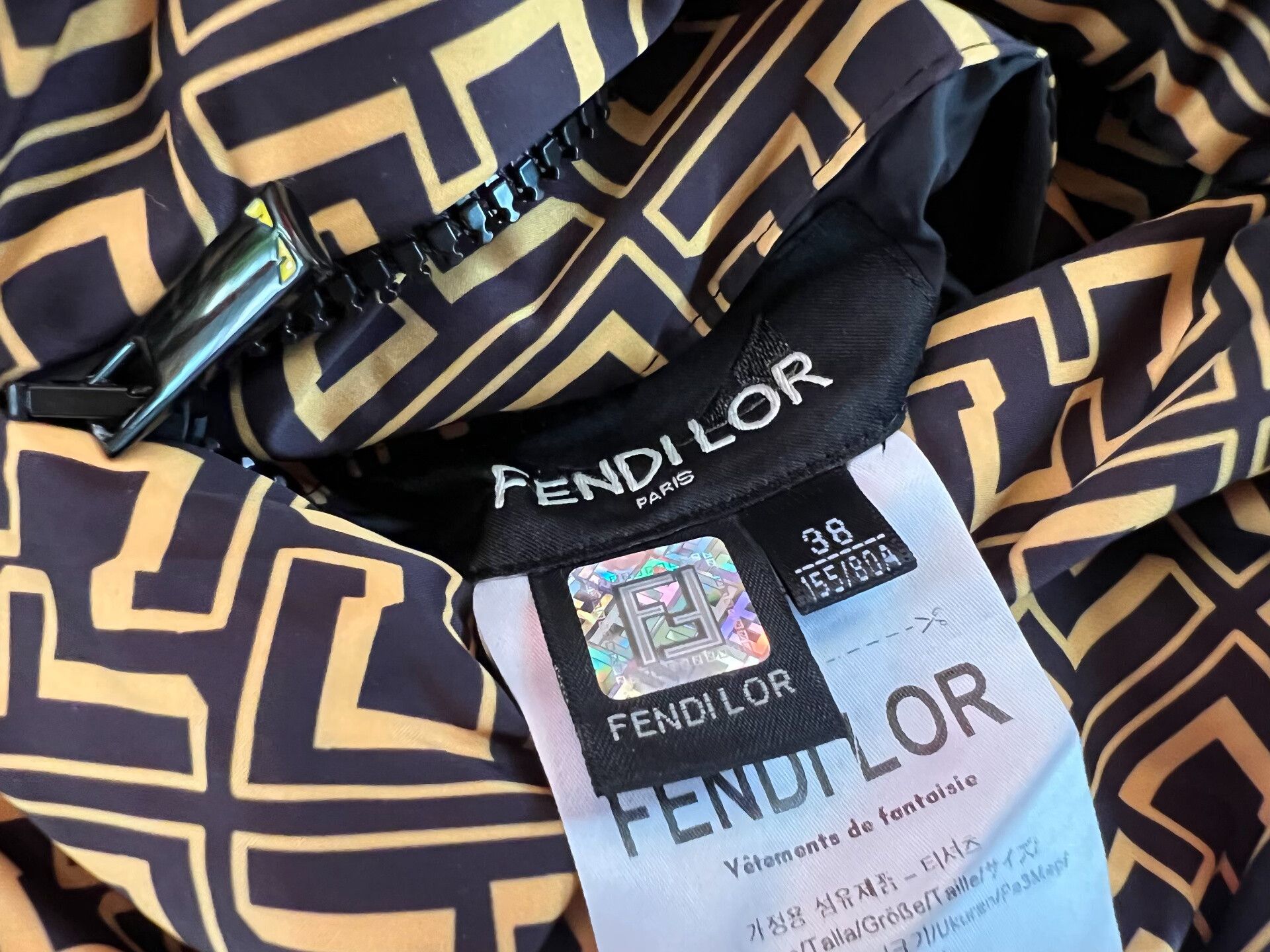 Fendi FENDI LOR FF Reversible Women's Down Jacket Size S / US 4 / IT 40 - 8 Thumbnail