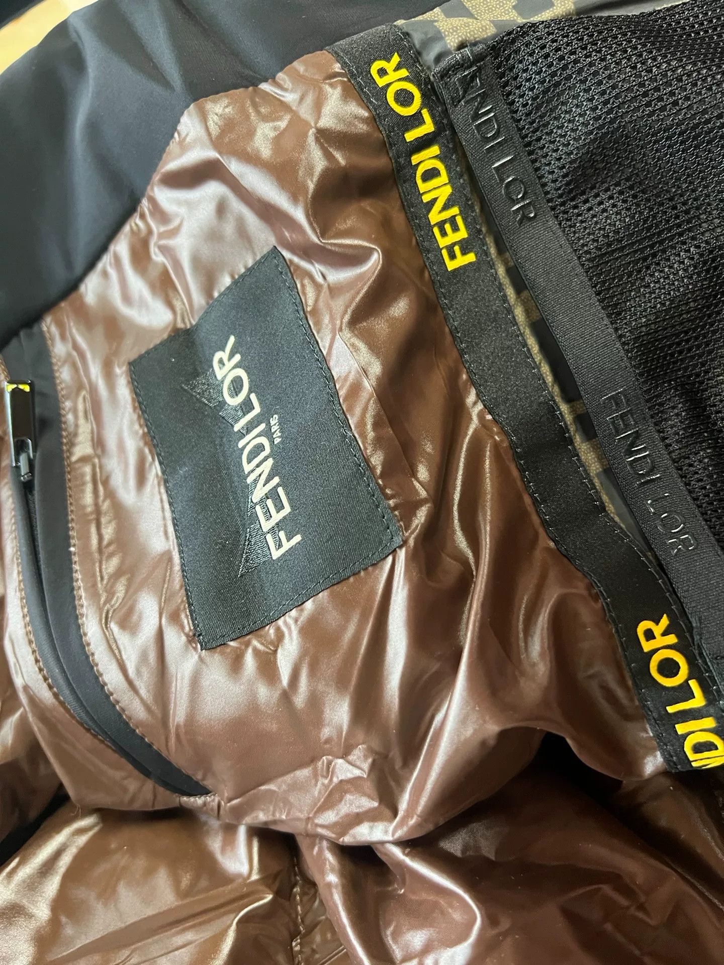 Fendi FENDI LOR FF Monogram Down Jacket Size US M / EU 48-50 / 2 - 7 Thumbnail
